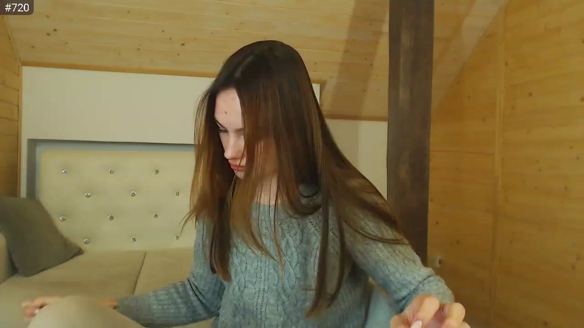 Gallery image thumbnail from hiSasha's myfreecams stream on, 12/07/2022, 16:39 image 13 of 20