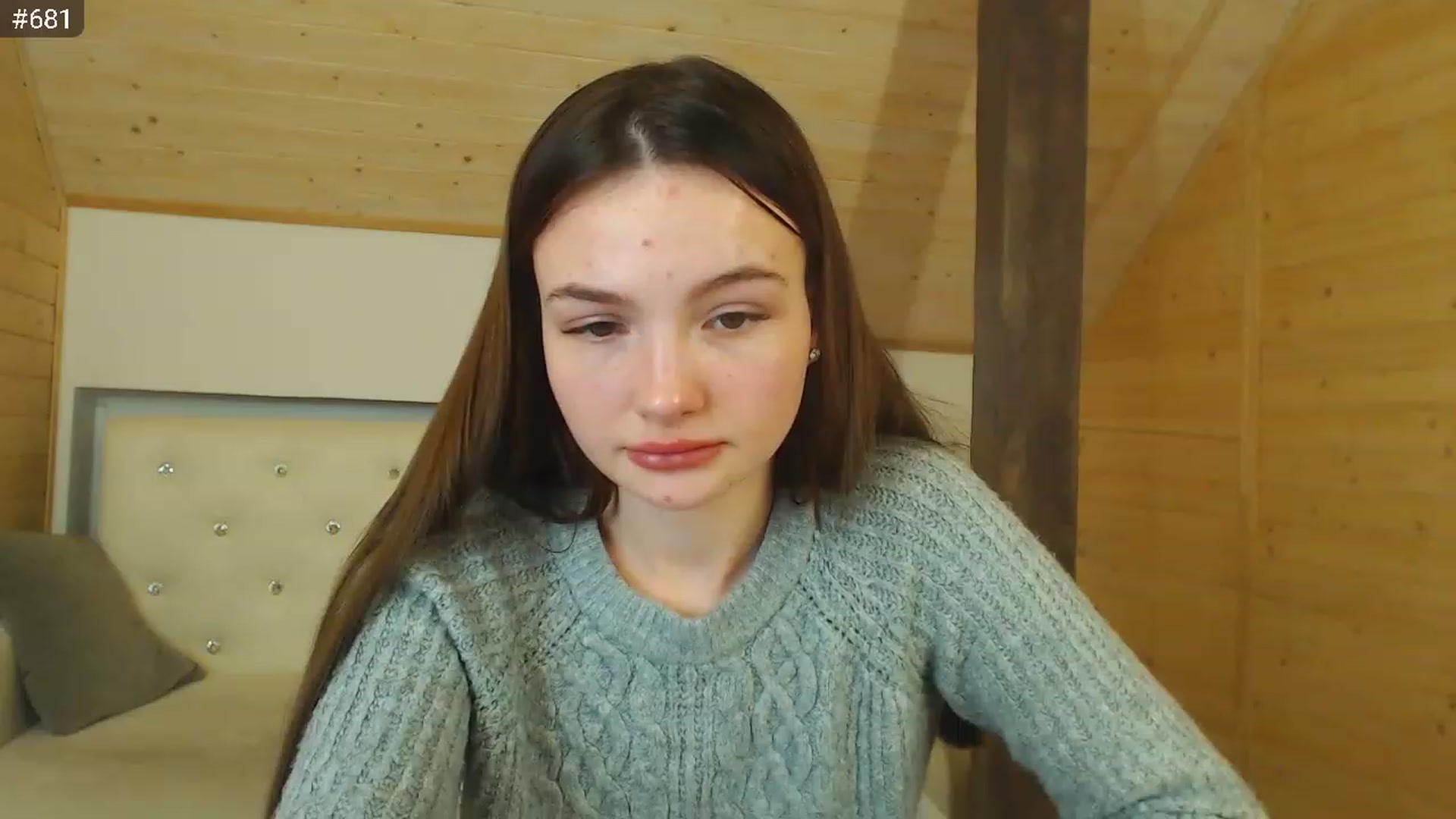 Gallery image thumbnail from hiSasha's myfreecams stream on, 12/07/2022, 18:37 image 13 of 20