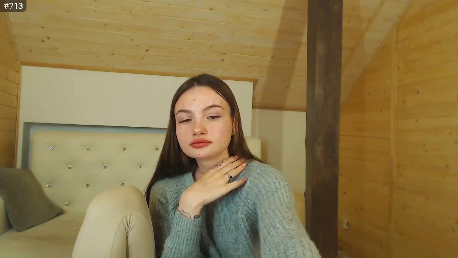 Gallery image thumbnail from hiSasha's myfreecams stream on, 12/07/2022, 18:37 image 8 of 20