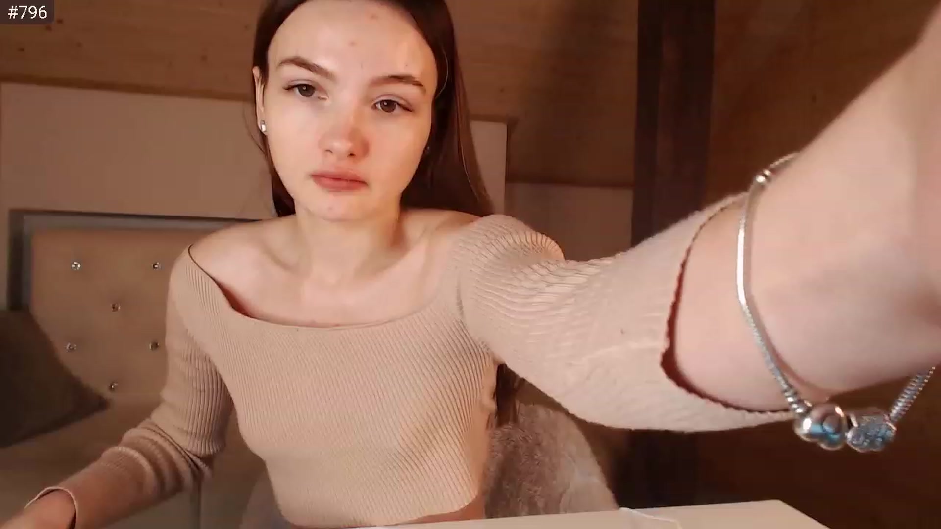 Gallery image thumbnail from hiSasha's myfreecams stream on, 12/10/2022, 15:57 image 12 of 20