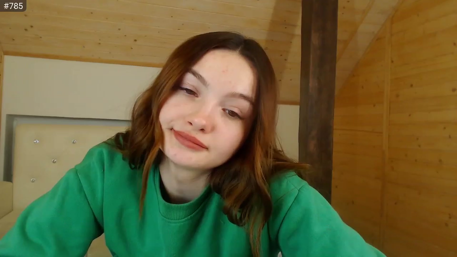Gallery image thumbnail from hiSasha's myfreecams stream on, 12/18/2022, 22:24 image 11 of 20