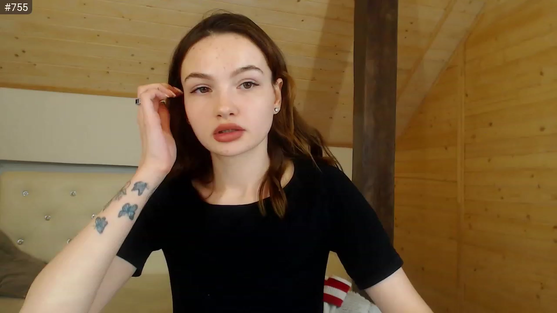 Gallery image thumbnail from hiSasha's myfreecams stream on, 12/19/2022, 21:30 image 3 of 20