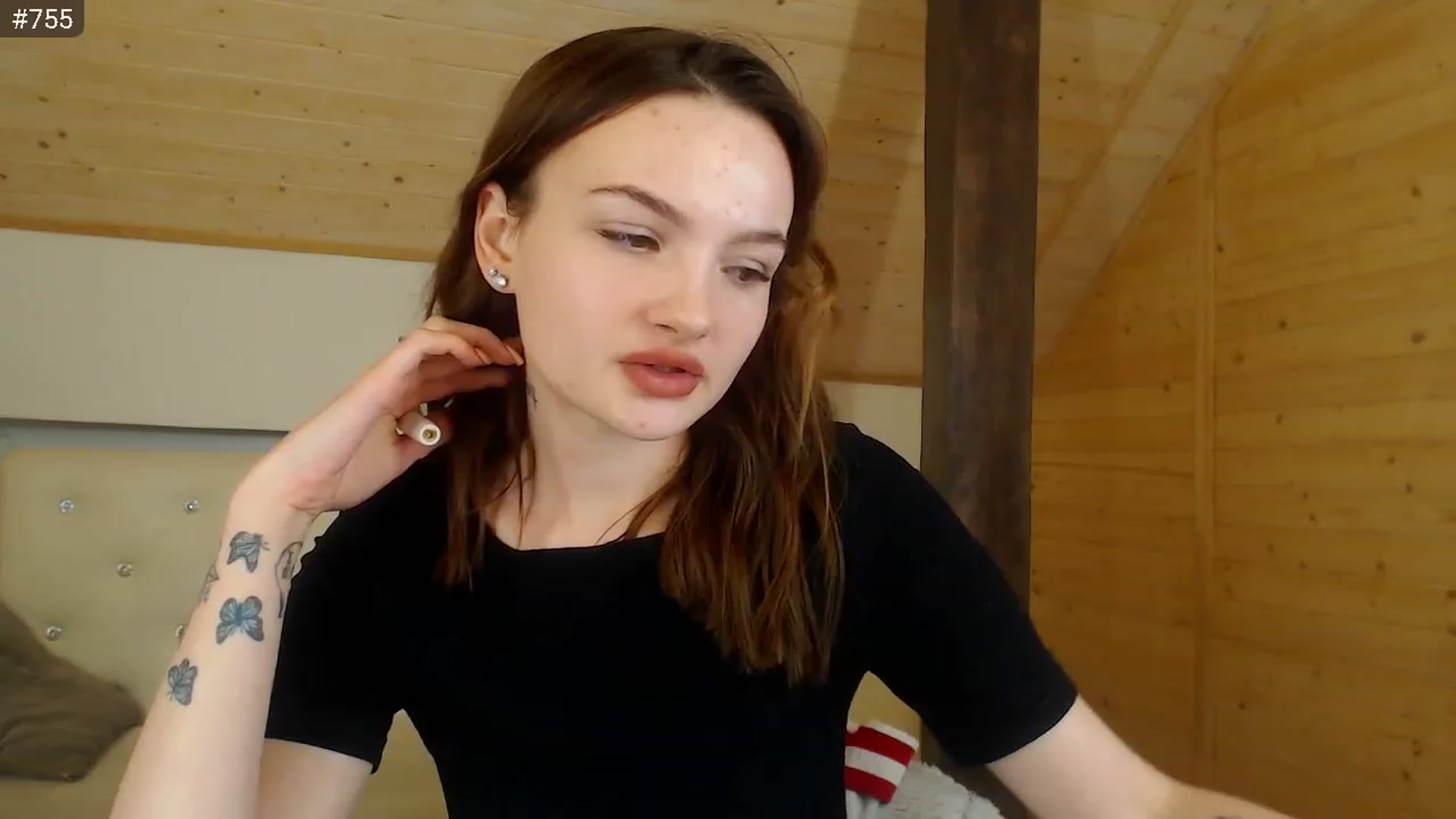Gallery image thumbnail from hiSasha's myfreecams stream on, 12/19/2022, 21:30 image 2 of 20