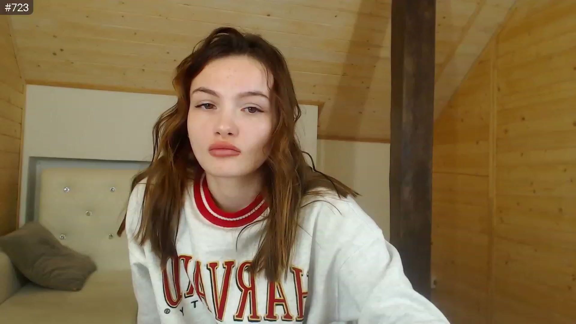 Gallery image thumbnail from hiSasha's myfreecams stream on, 12/20/2022, 19:46 image 13 of 20