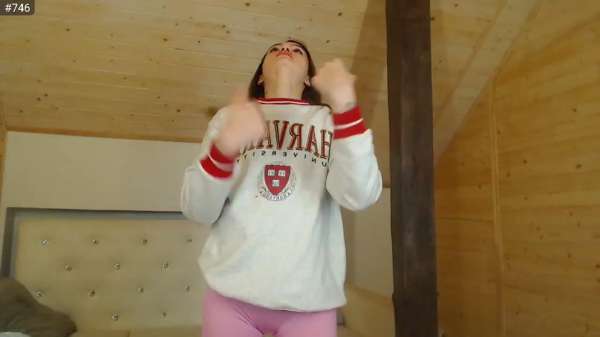 Gallery image thumbnail from hiSasha's myfreecams stream on, 12/20/2022, 19:46 image 1 of 20