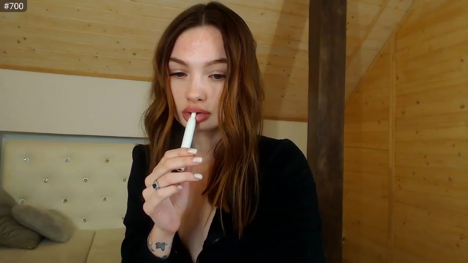 Gallery image thumbnail from hiSasha's myfreecams stream on, 12/22/2022, 21:49 image 9 of 20