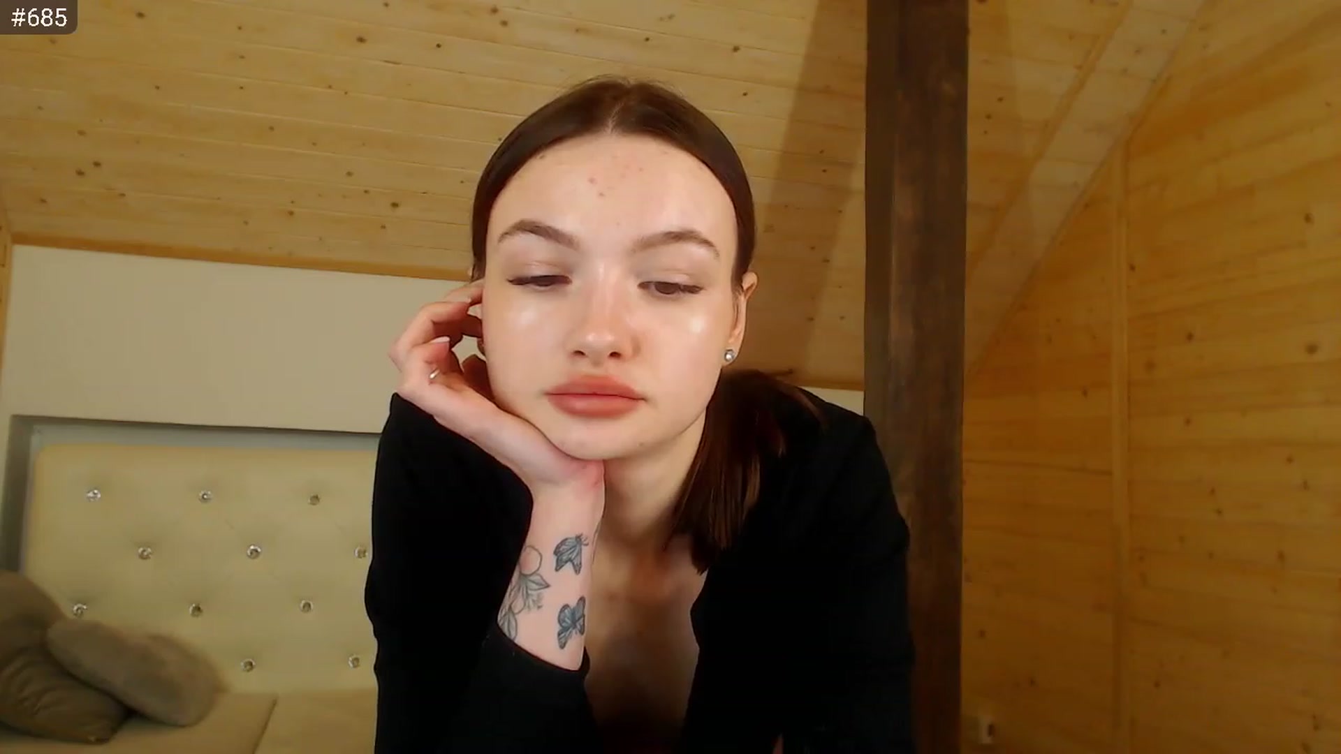 Gallery image thumbnail from hiSasha's myfreecams stream on, 12/23/2022, 22:56 image 11 of 20