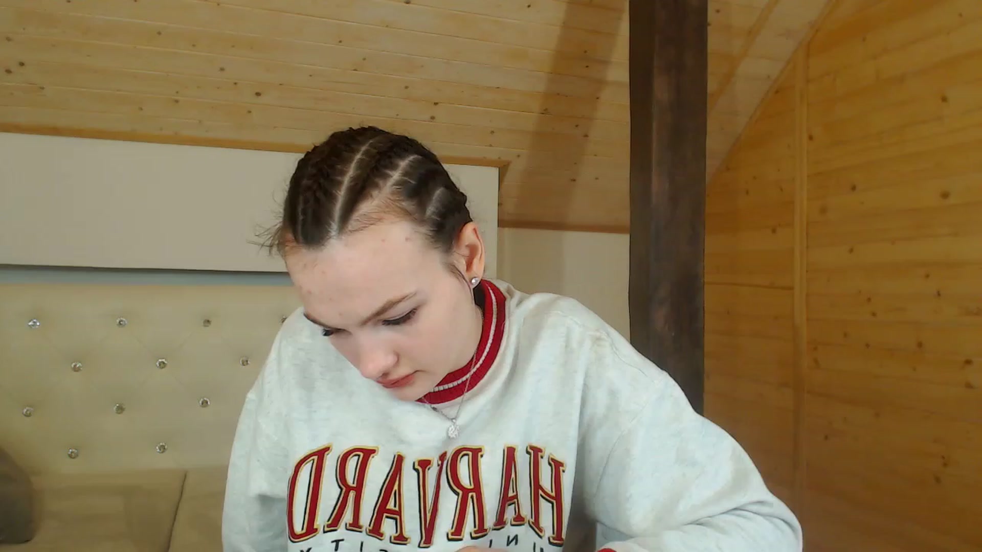Gallery image thumbnail from hiSasha's myfreecams stream on, 01/16/2023, 21:43 image 4 of 20