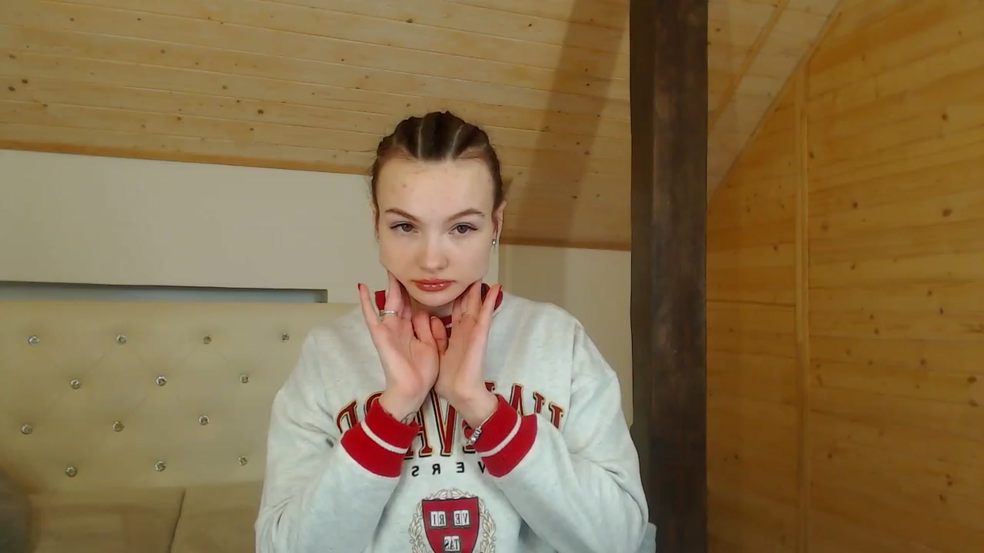 Gallery image thumbnail from hiSasha's myfreecams stream on, 01/16/2023, 21:43 image 1 of 20