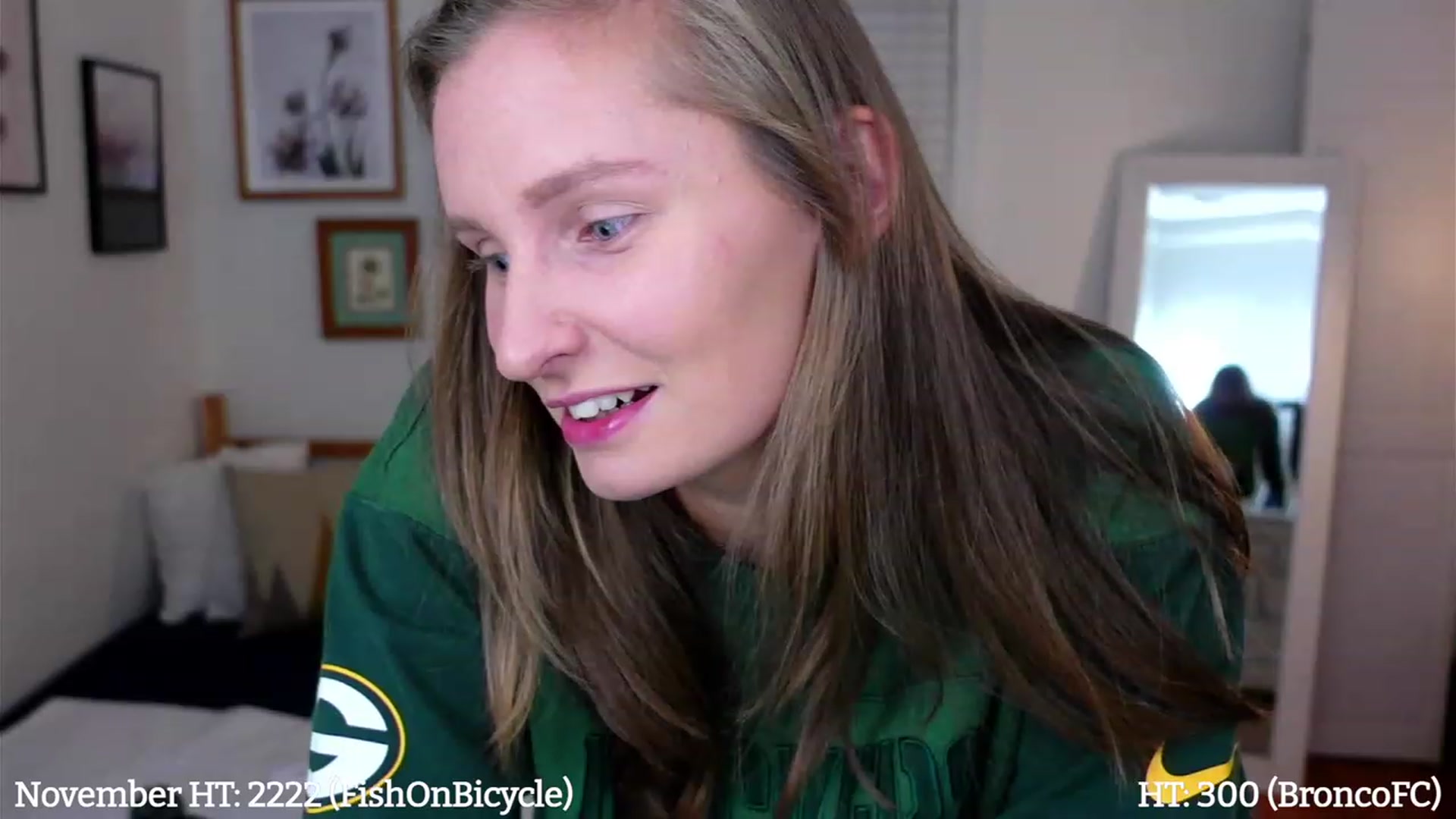Gallery image thumbnail from hi_ella's myfreecams stream on, 11/18/2022, 02:02 image 10 of 20