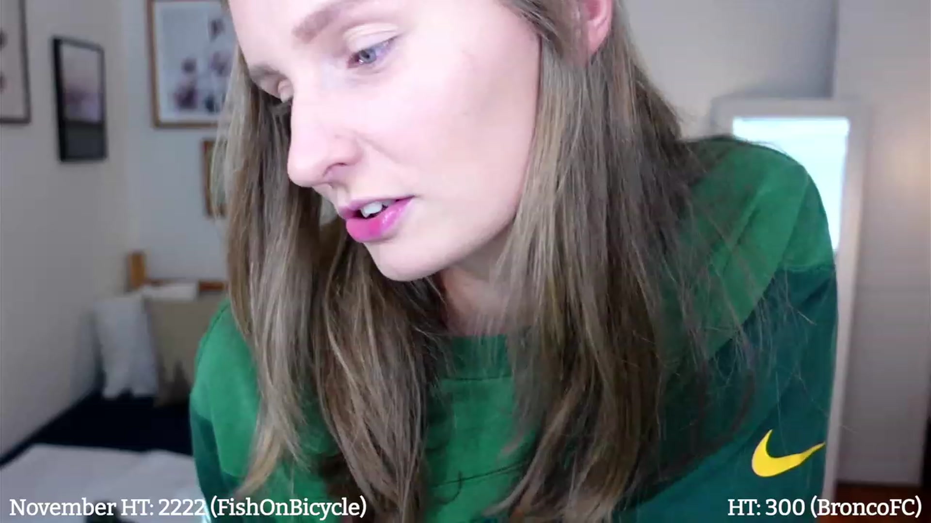 Gallery image thumbnail from hi_ella's myfreecams stream on, 11/18/2022, 02:02 image 11 of 20