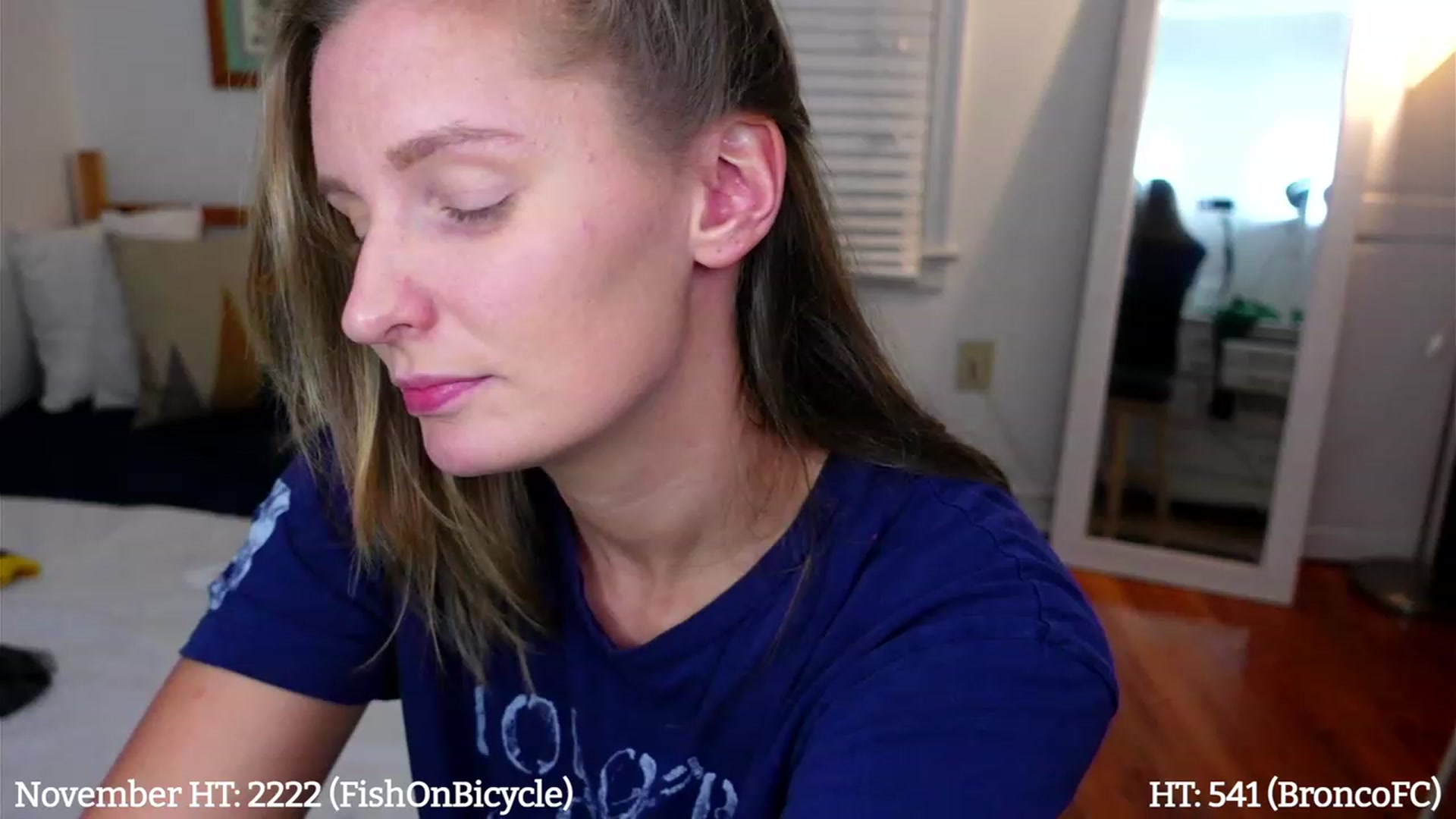 Gallery image thumbnail from hi_ella's myfreecams stream on, 11/18/2022, 04:20 image 20 of 20