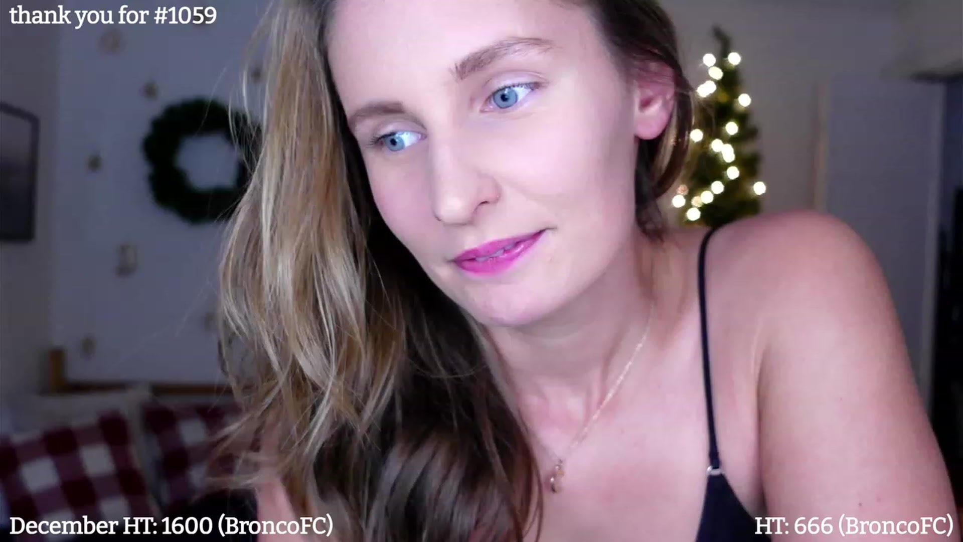 Gallery image thumbnail from hi_ella's myfreecams stream on, 12/16/2022, 04:52 image 4 of 20