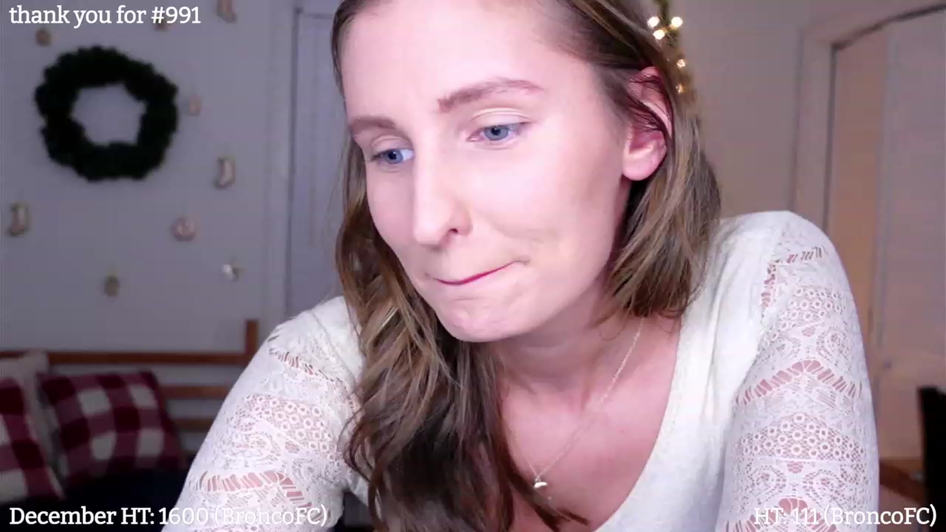 Gallery image thumbnail from hi_ella's myfreecams stream on, 12/17/2022, 04:46 image 7 of 20