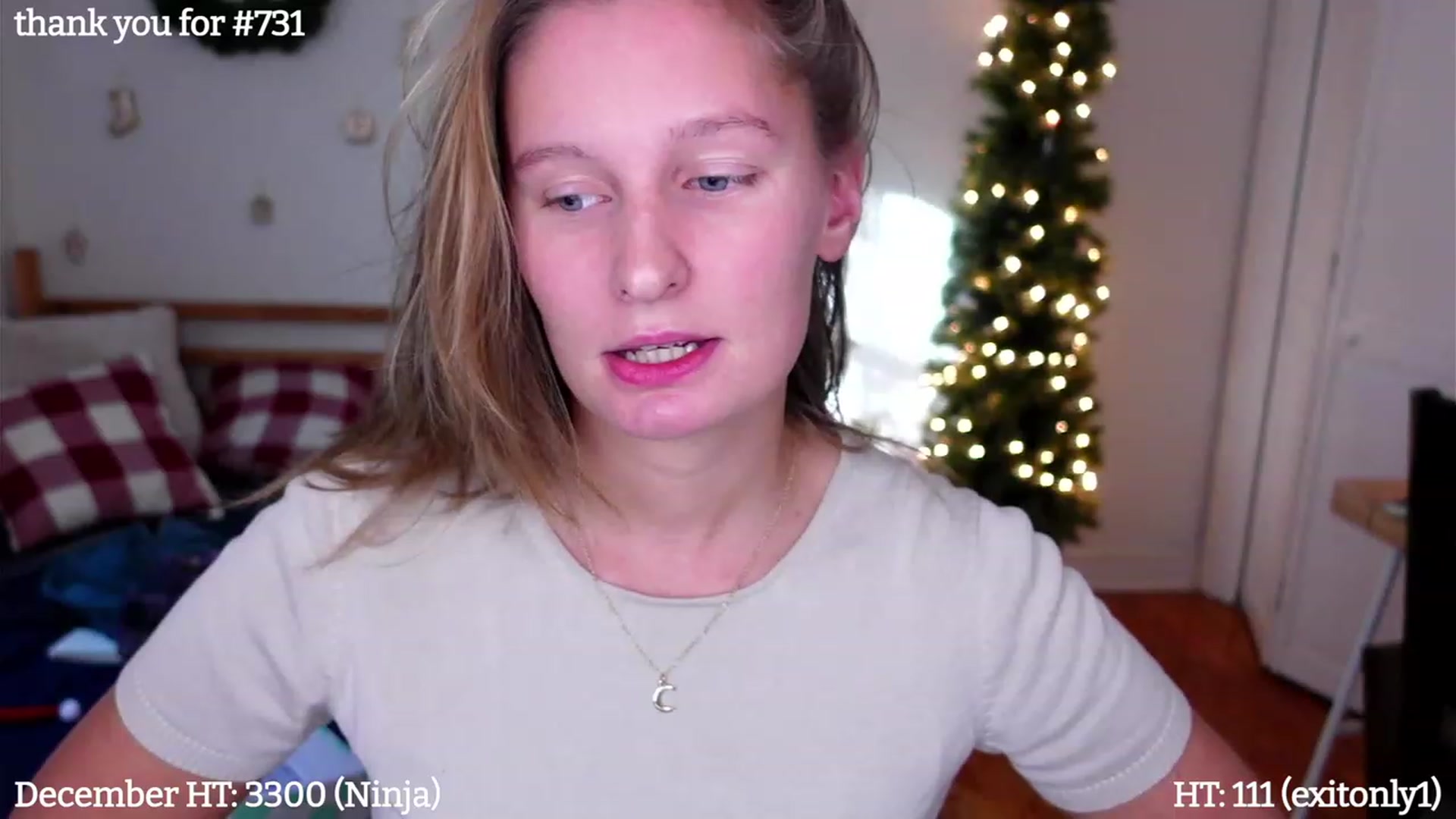 Gallery image thumbnail from hi_ella's myfreecams stream on, 12/18/2022, 21:00 image 16 of 20
