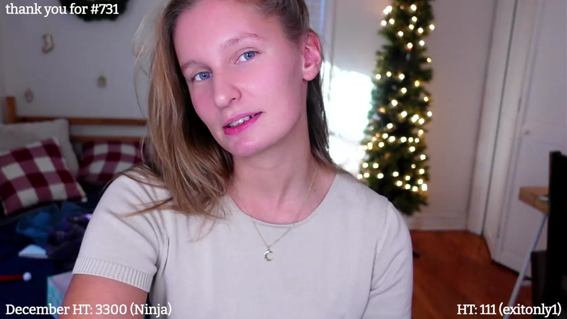 Gallery image thumbnail from hi_ella's myfreecams stream on, 12/18/2022, 21:00 image 17 of 20