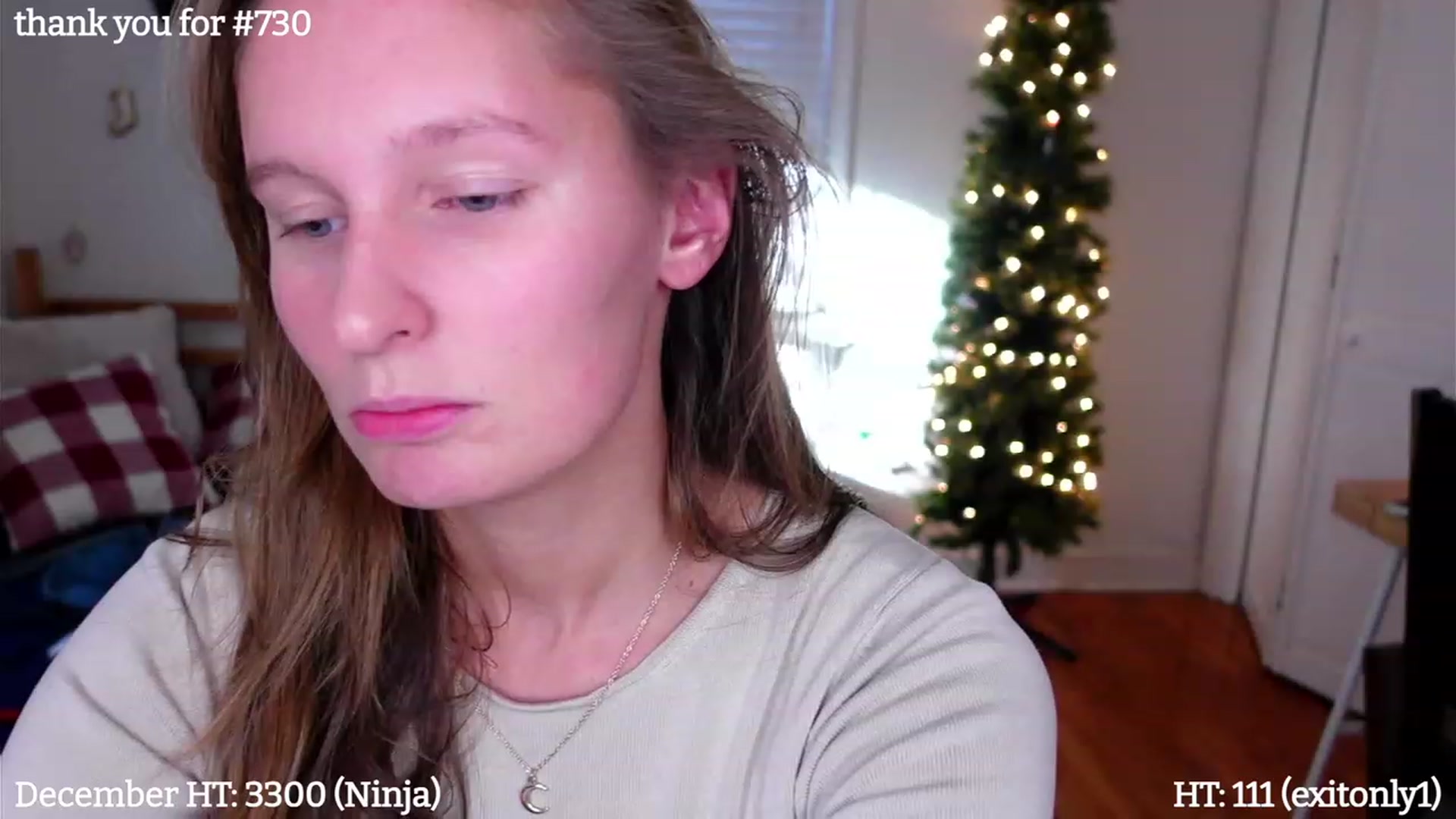 Gallery image thumbnail from hi_ella's myfreecams stream on, 12/18/2022, 21:00 image 15 of 20