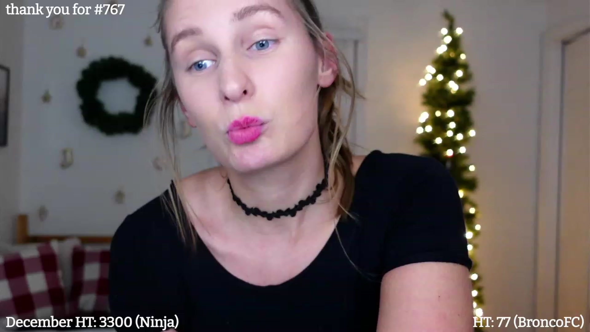 Gallery image thumbnail from hi_ella's myfreecams stream on, 12/21/2022, 02:49 image 6 of 20