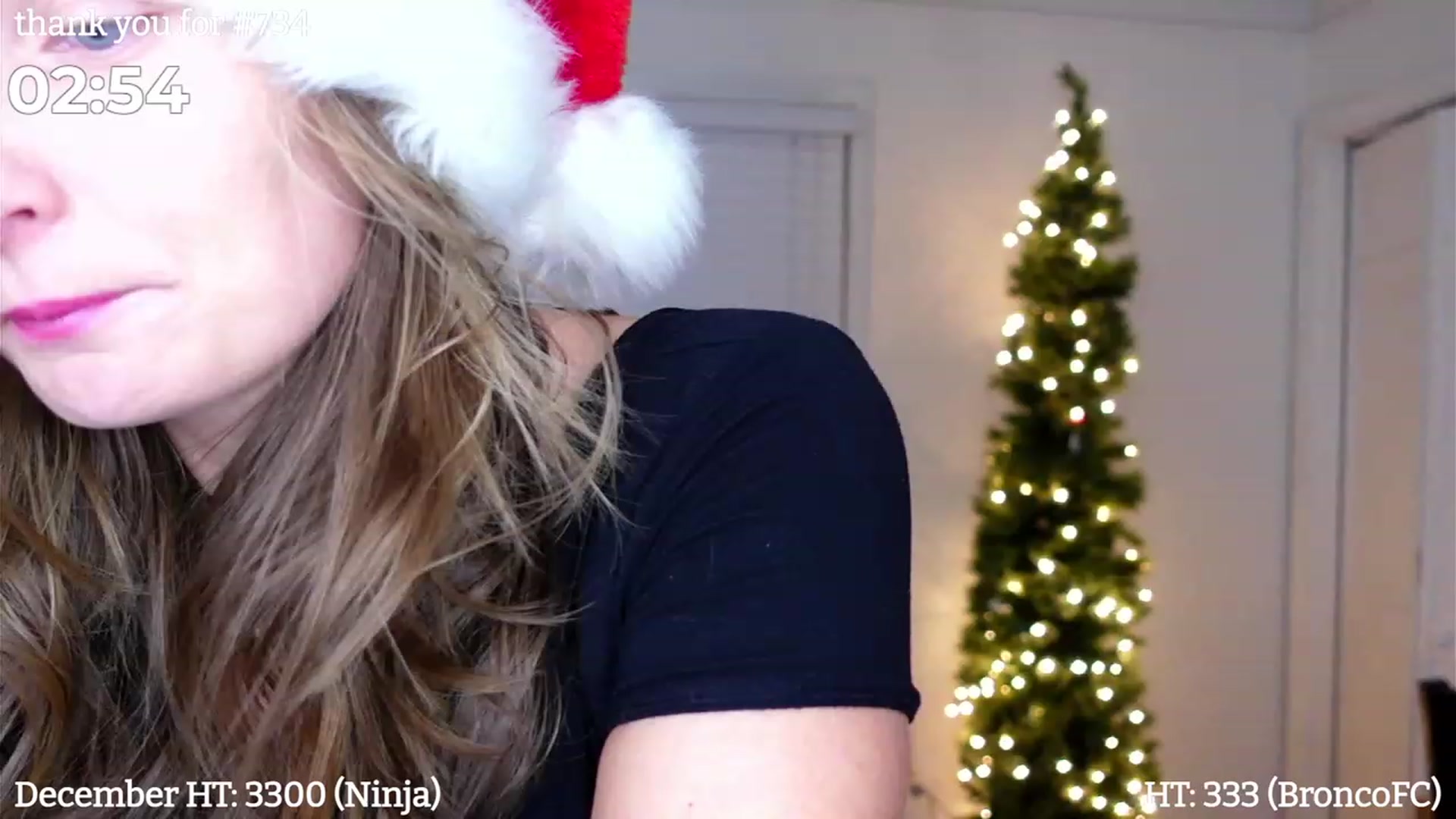 Gallery image thumbnail from hi_ella's myfreecams stream on, 12/21/2022, 04:07 image 13 of 20
