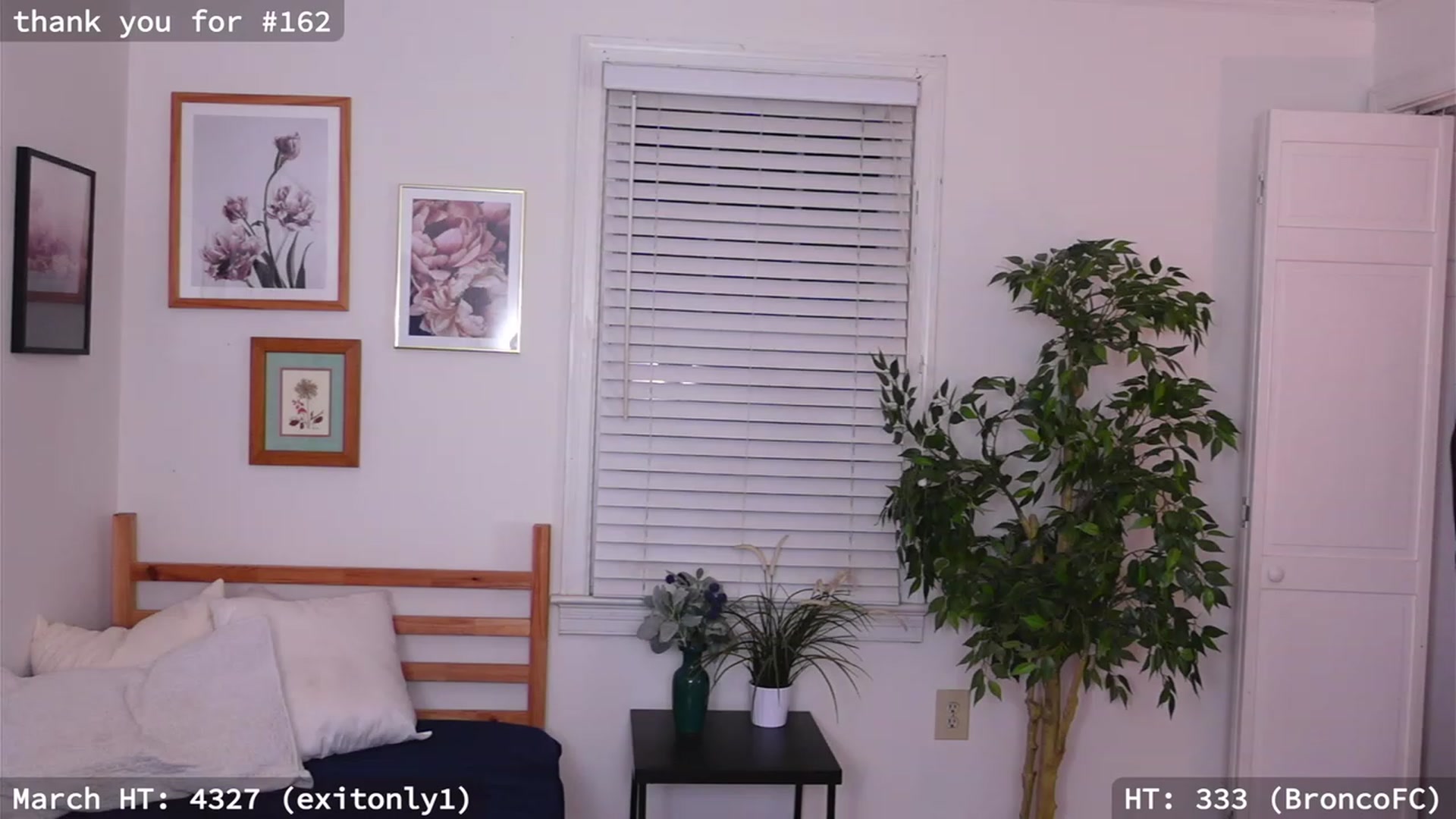 Gallery image thumbnail from hi_ella's myfreecams stream on, 03/10/2023, 05:29 image 13 of 20