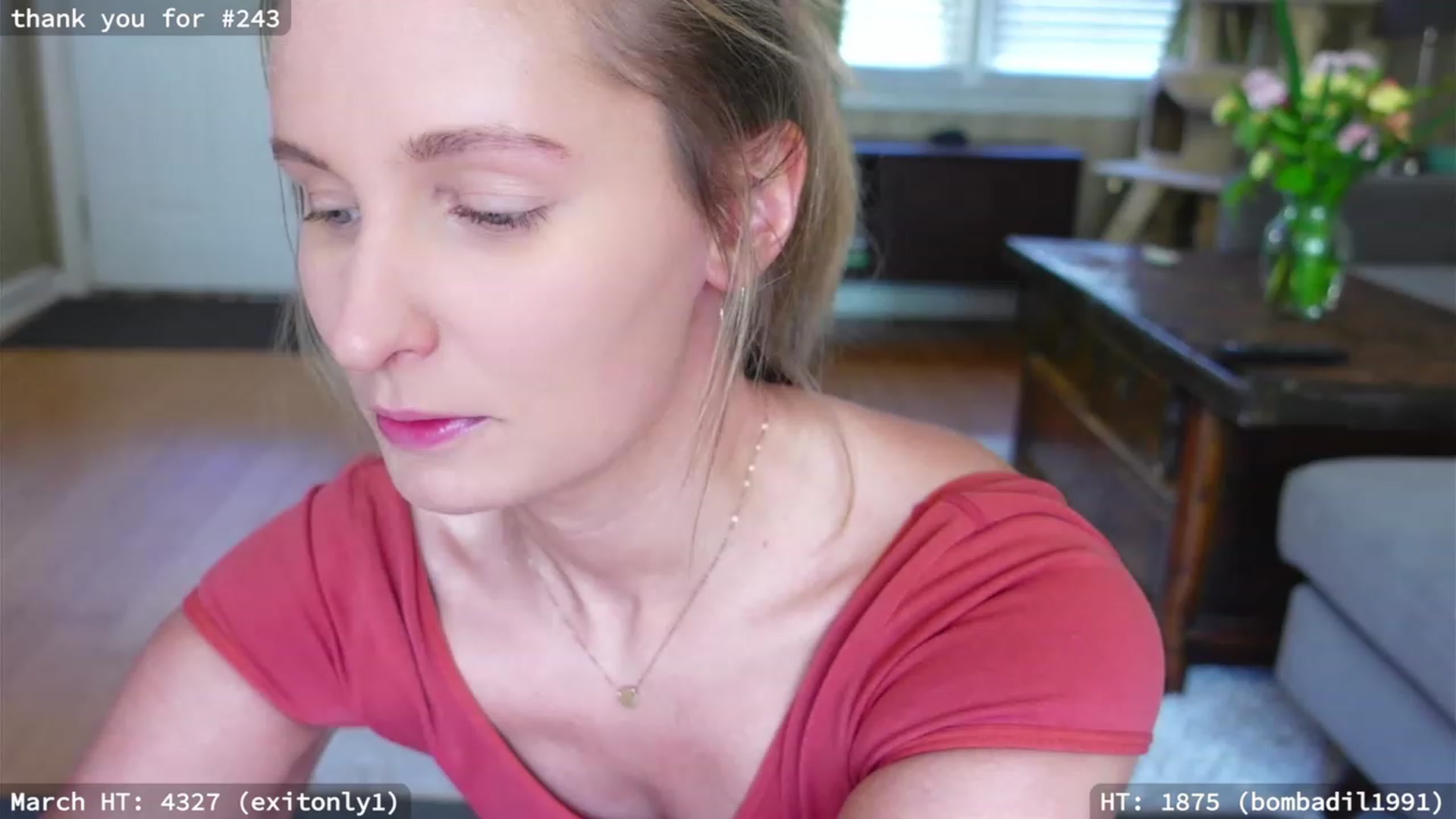 Gallery image thumbnail from hi_ella's myfreecams stream on, 03/16/2023, 17:35 image 2 of 20