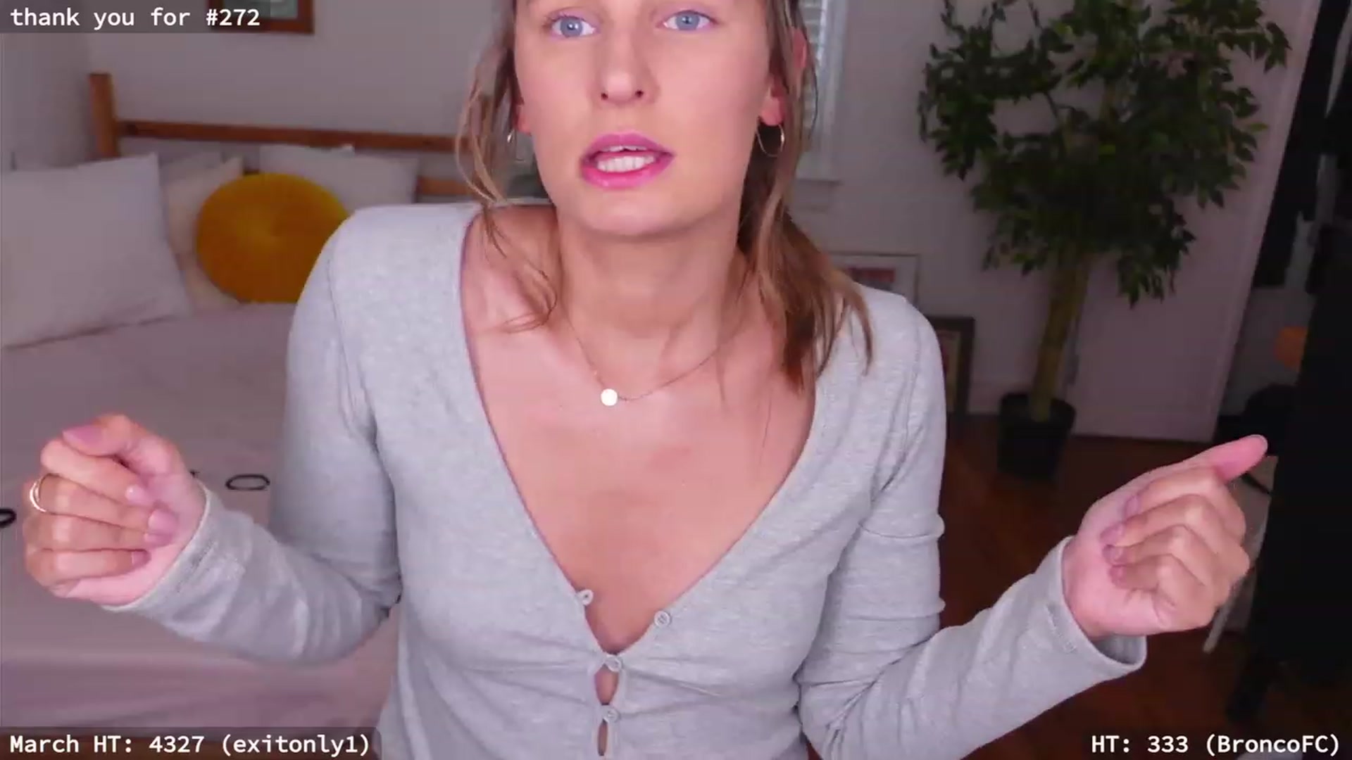 Gallery image thumbnail from hi_ella's myfreecams stream on, 03/18/2023, 17:49 image 15 of 20