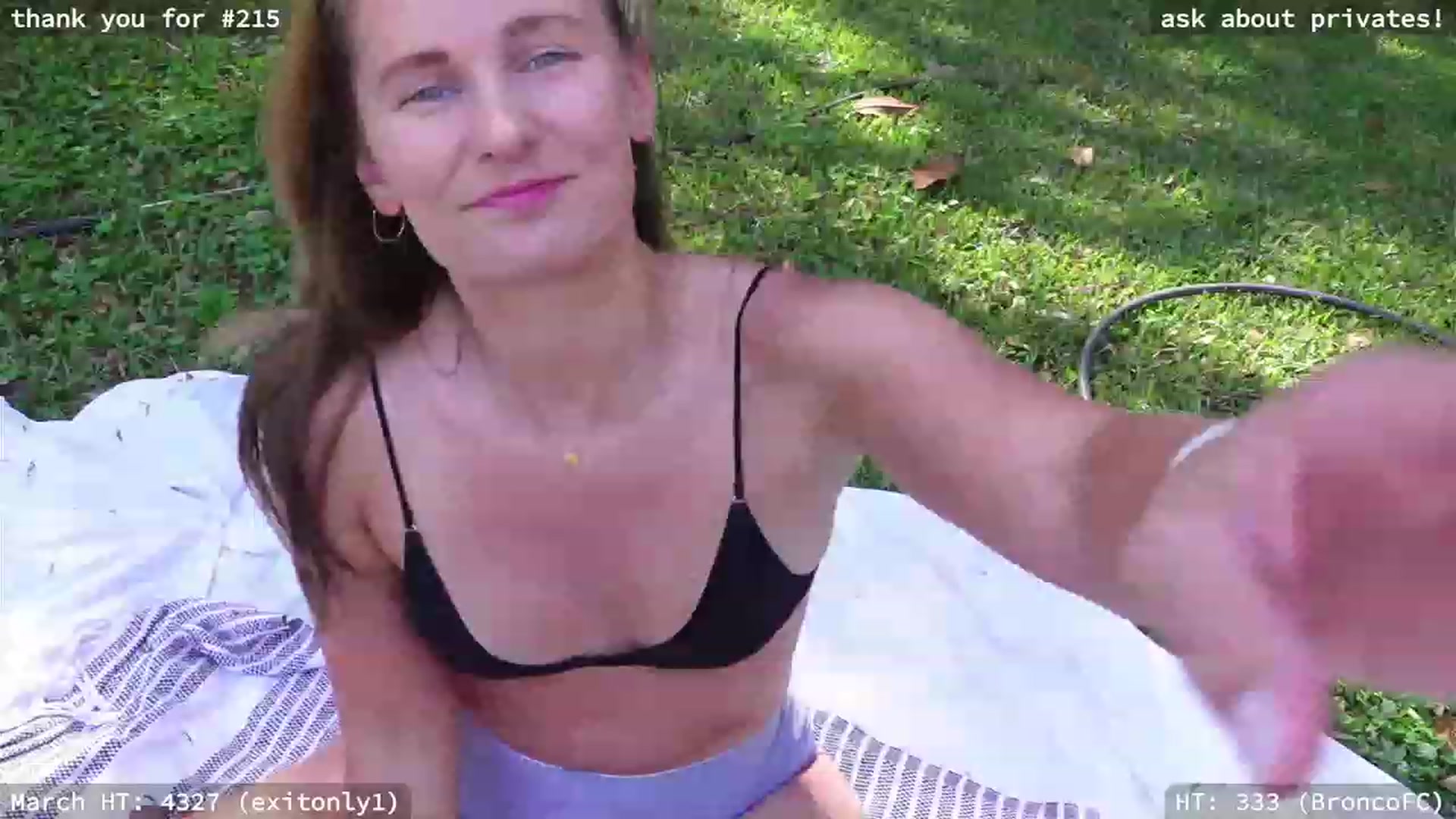 Gallery image thumbnail from hi_ella's myfreecams stream on, 03/23/2023, 20:37 image 8 of 20