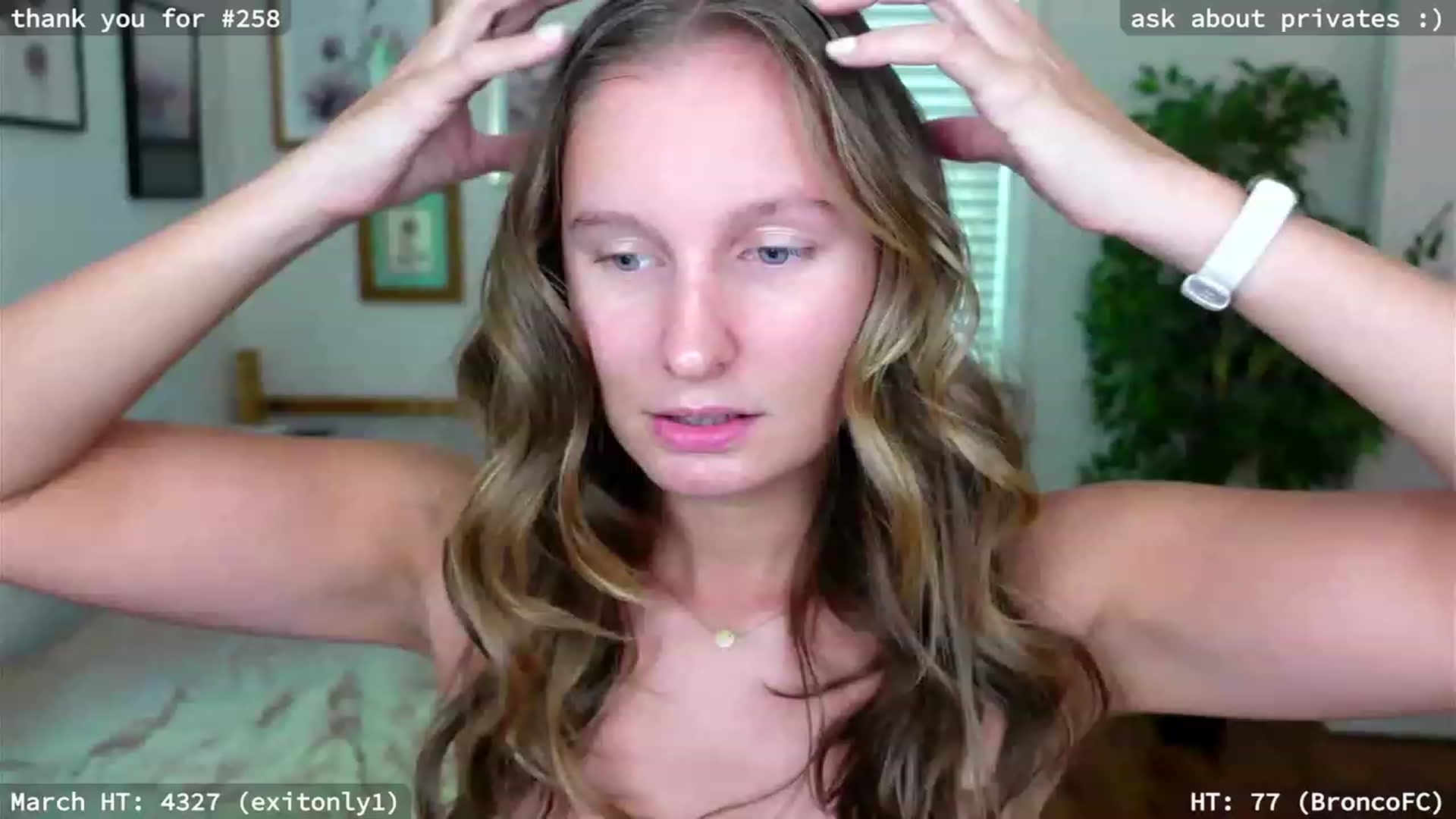 Gallery image thumbnail from hi_ella's myfreecams stream on, 03/30/2023, 15:59 image 13 of 20