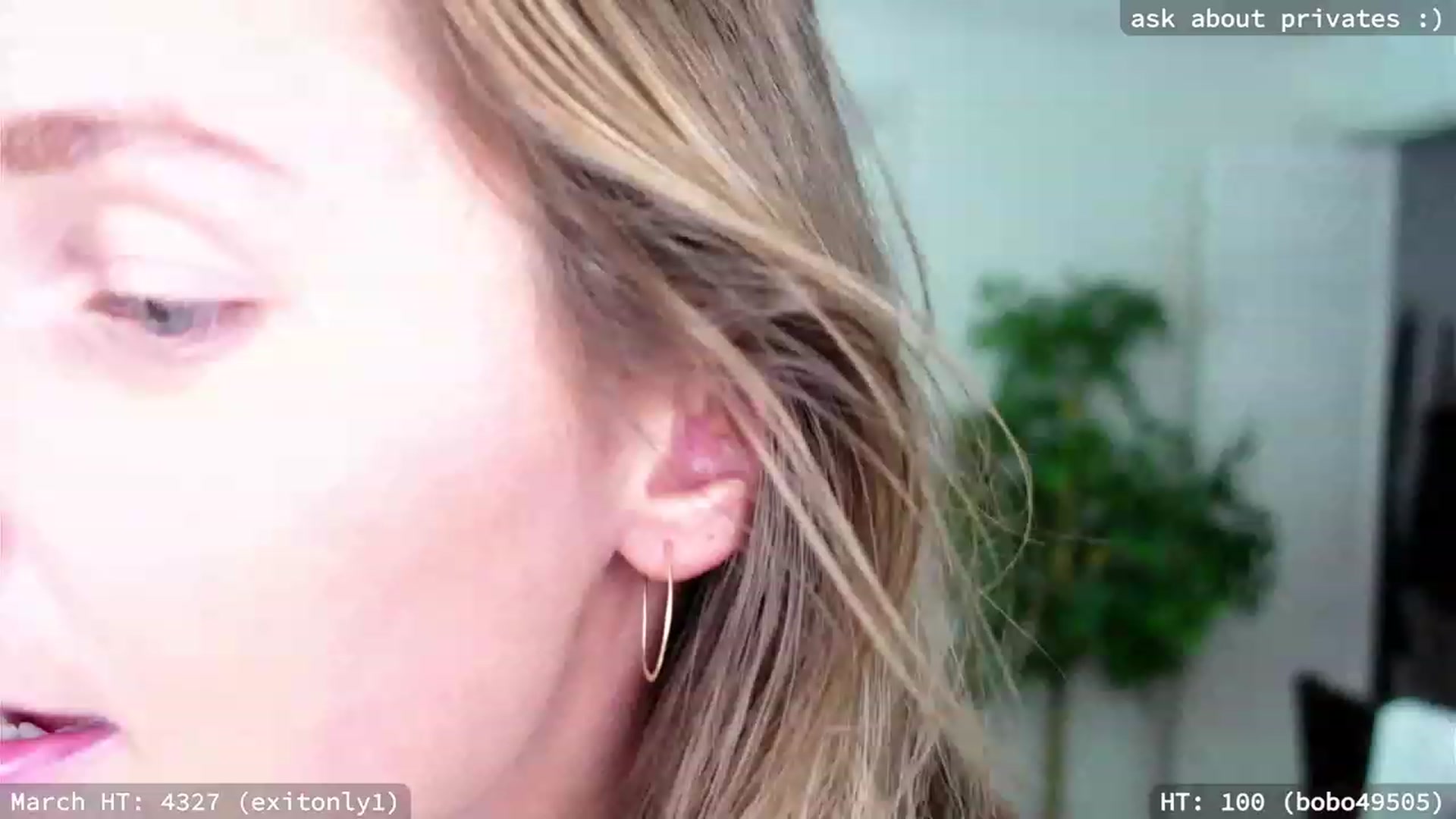 Gallery image thumbnail from hi_ella's myfreecams stream on, 03/30/2023, 18:42 image 3 of 20