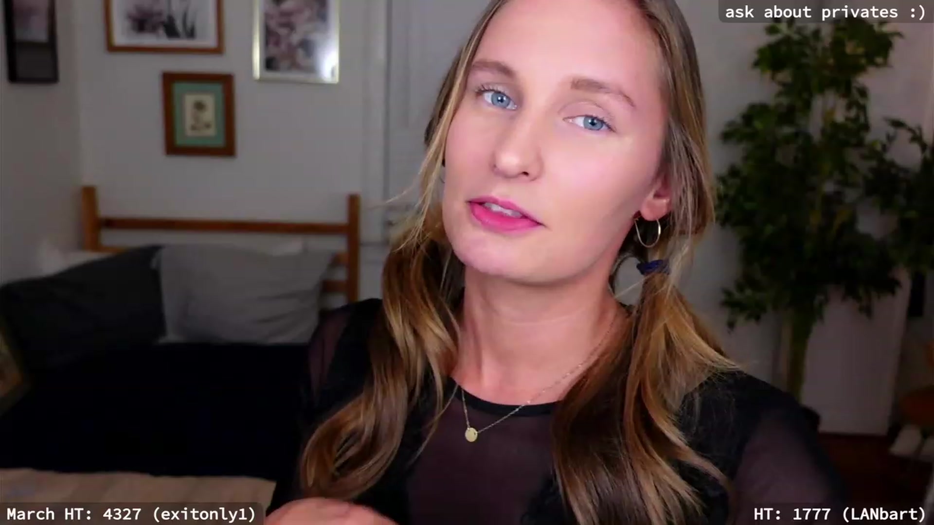 Gallery image thumbnail from hi_ella's myfreecams stream on, 03/31/2023, 02:03 image 19 of 20
