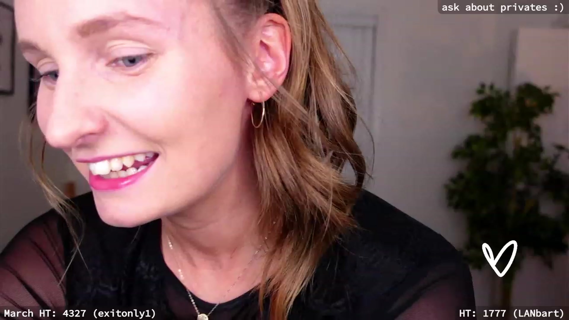 Gallery image thumbnail from hi_ella's myfreecams stream on, 03/31/2023, 02:03 image 7 of 20