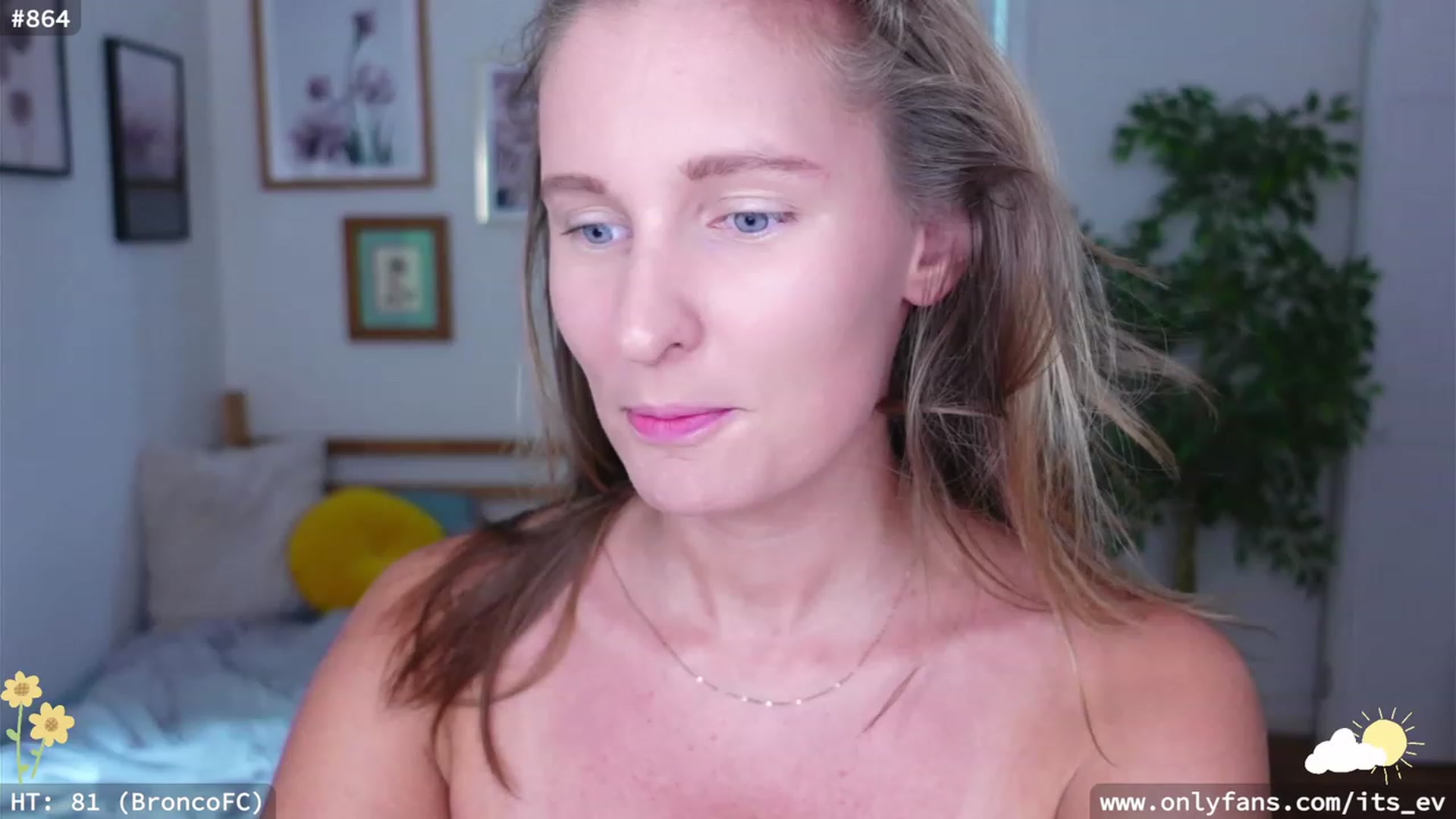 Gallery image thumbnail from hi_ella's myfreecams stream on, 06/30/2023, 19:49 image 15 of 20