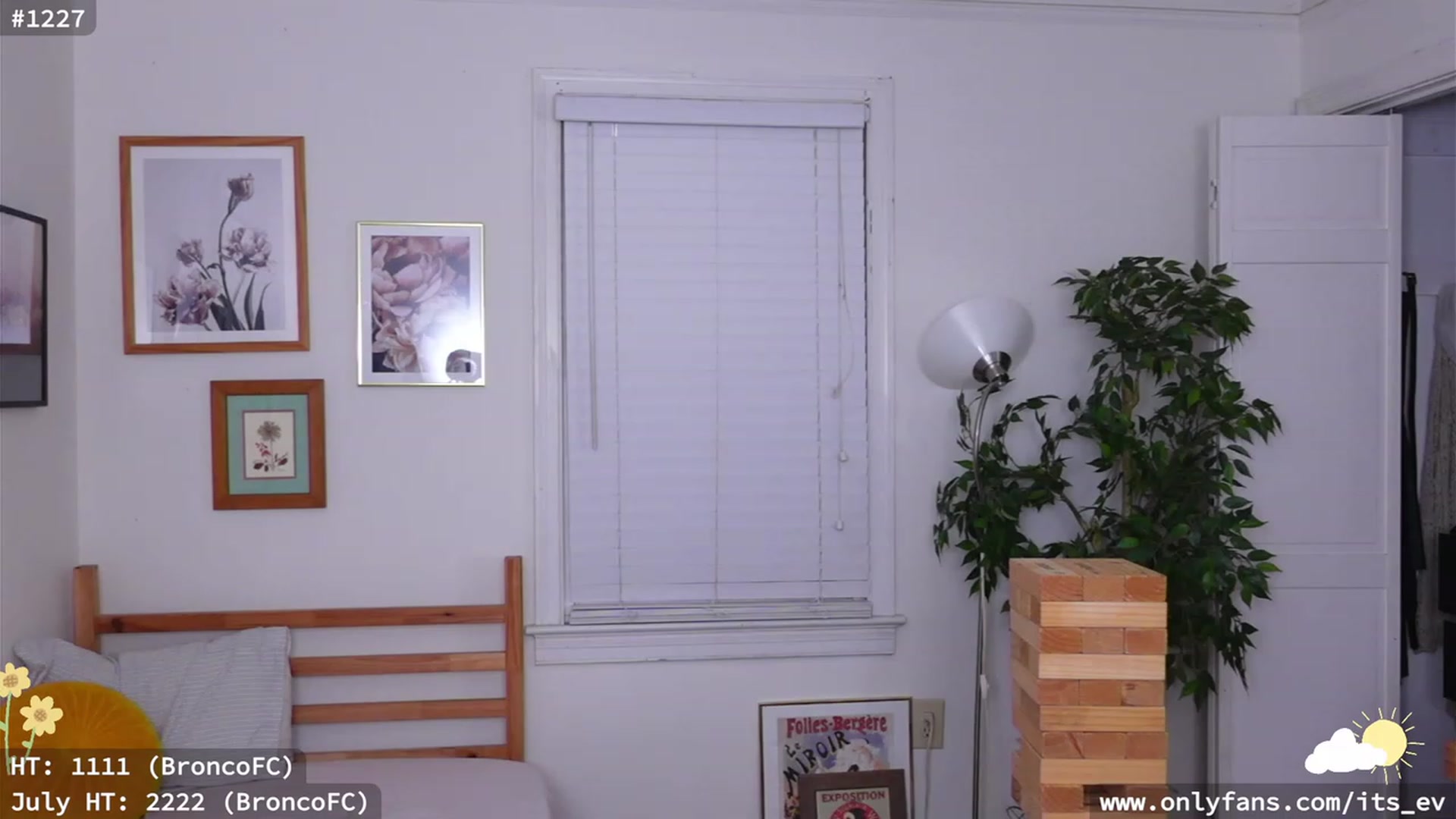 Gallery image thumbnail from hi_ella's myfreecams stream on, 07/14/2023, 03:04 image 1 of 20