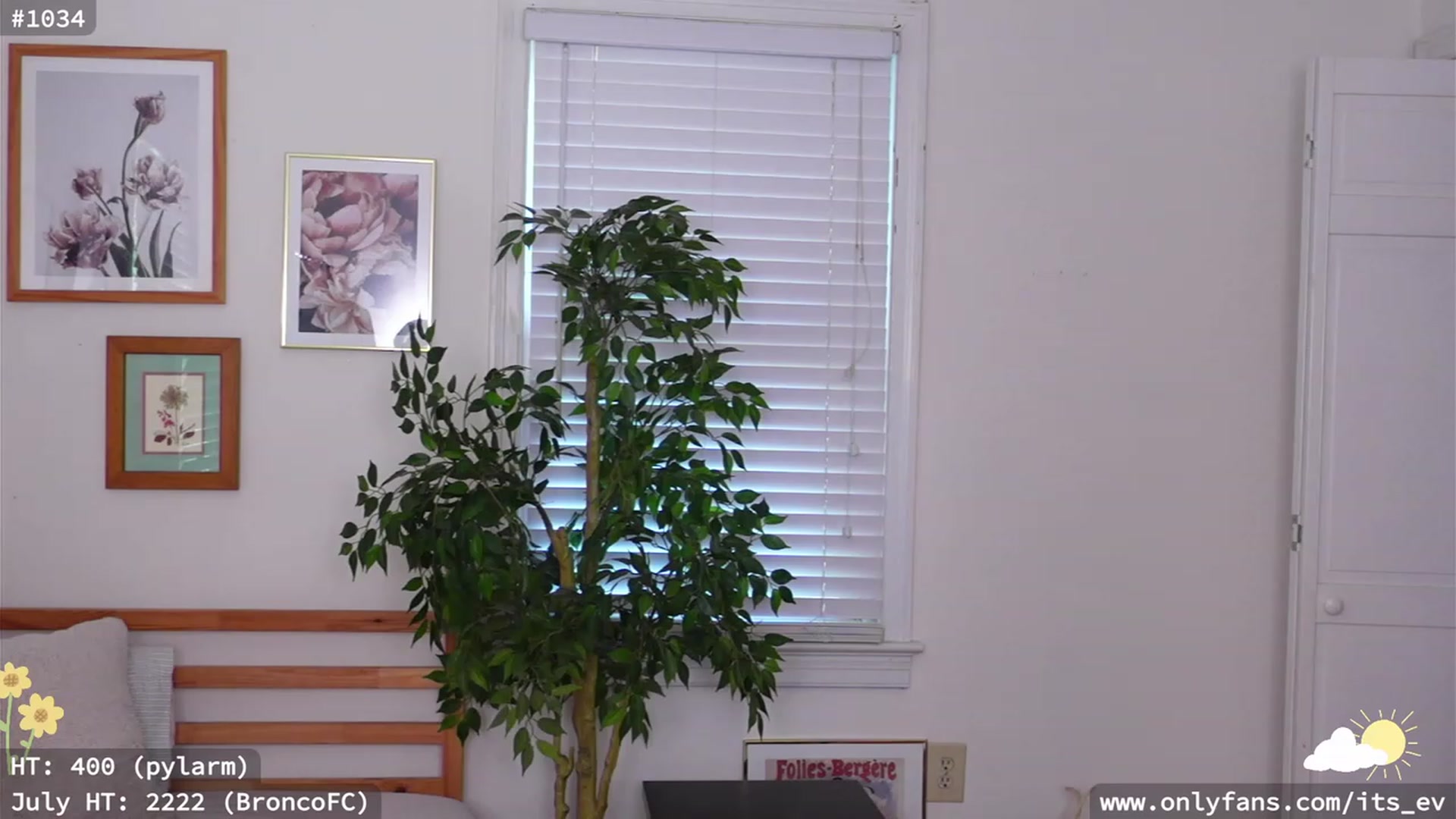 Gallery image thumbnail from hi_ella's myfreecams stream on, 07/15/2023, 21:23 image 9 of 20