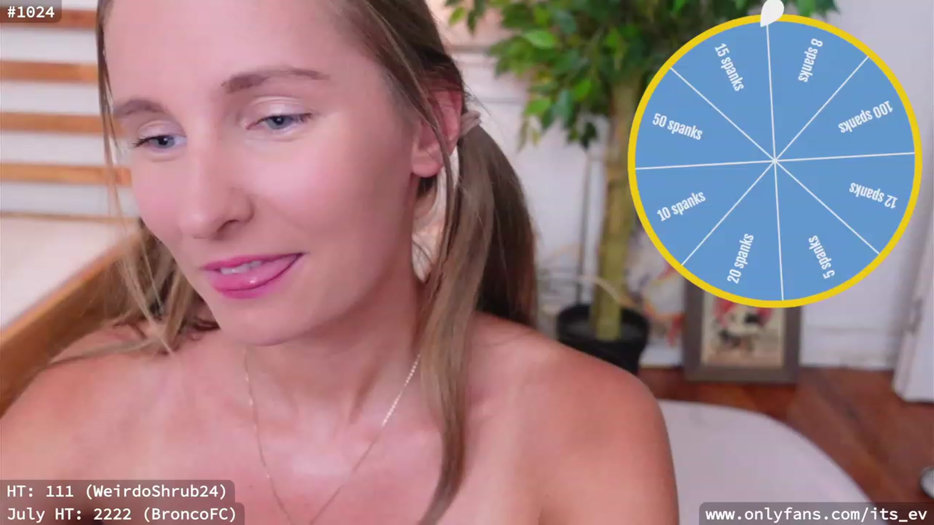Gallery image thumbnail from hi_ella's myfreecams stream on, 07/21/2023, 01:40 image 7 of 20
