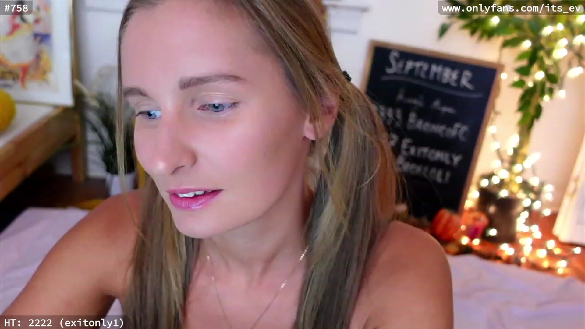 Gallery image thumbnail from hi_ella's myfreecams stream on, 09/08/2023, 02:14 image 7 of 20