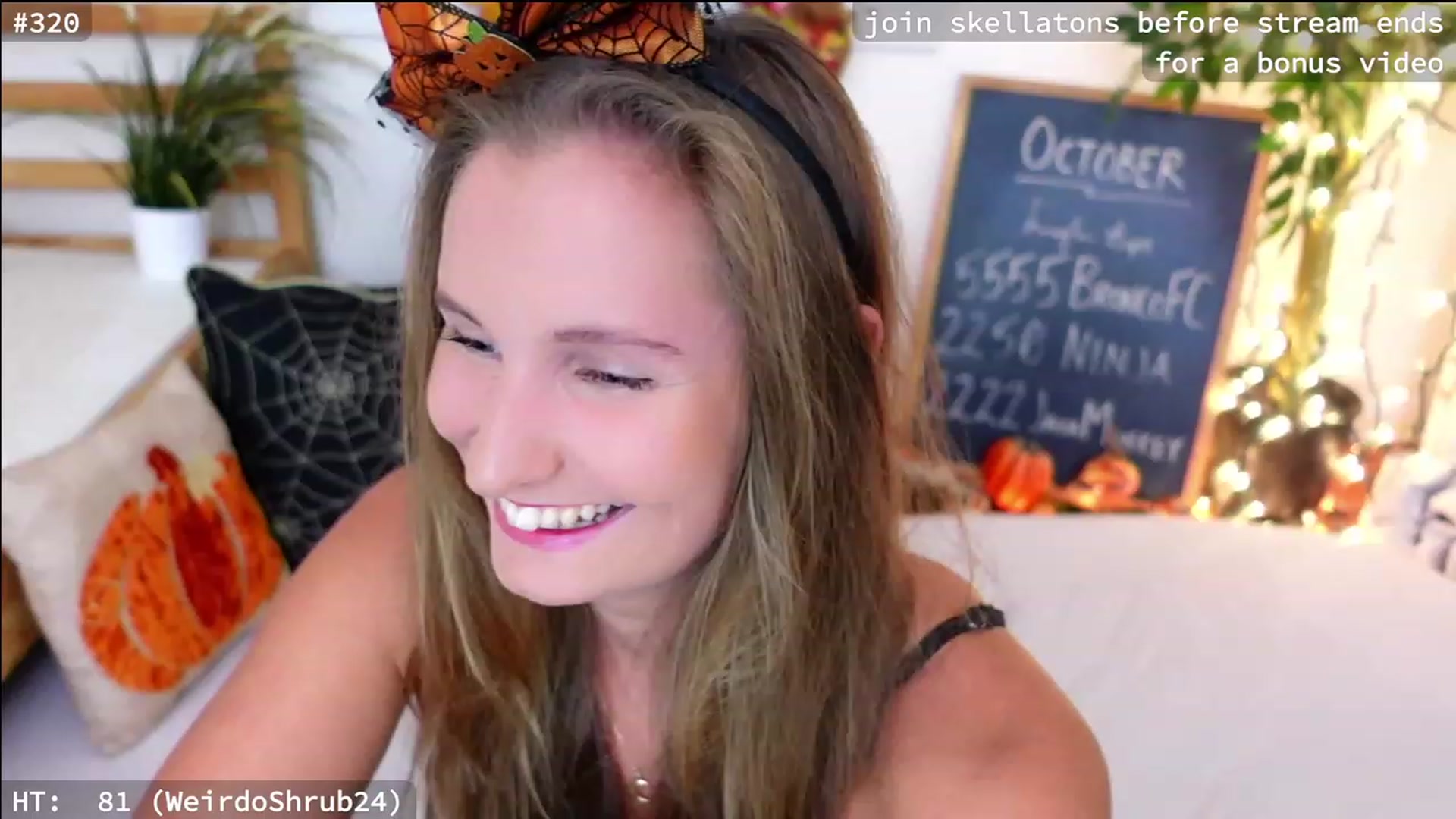 Gallery image thumbnail from hi_ella's myfreecams stream on, 10/11/2023, 24:39 image 4 of 20