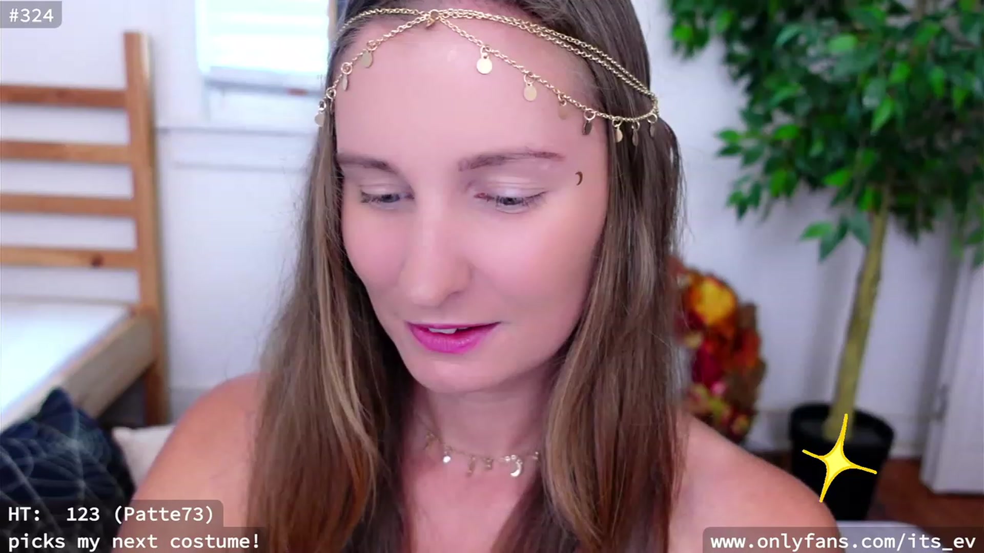 Gallery image thumbnail from hi_ella's myfreecams stream on, 10/20/2023, 20:39 image 11 of 20