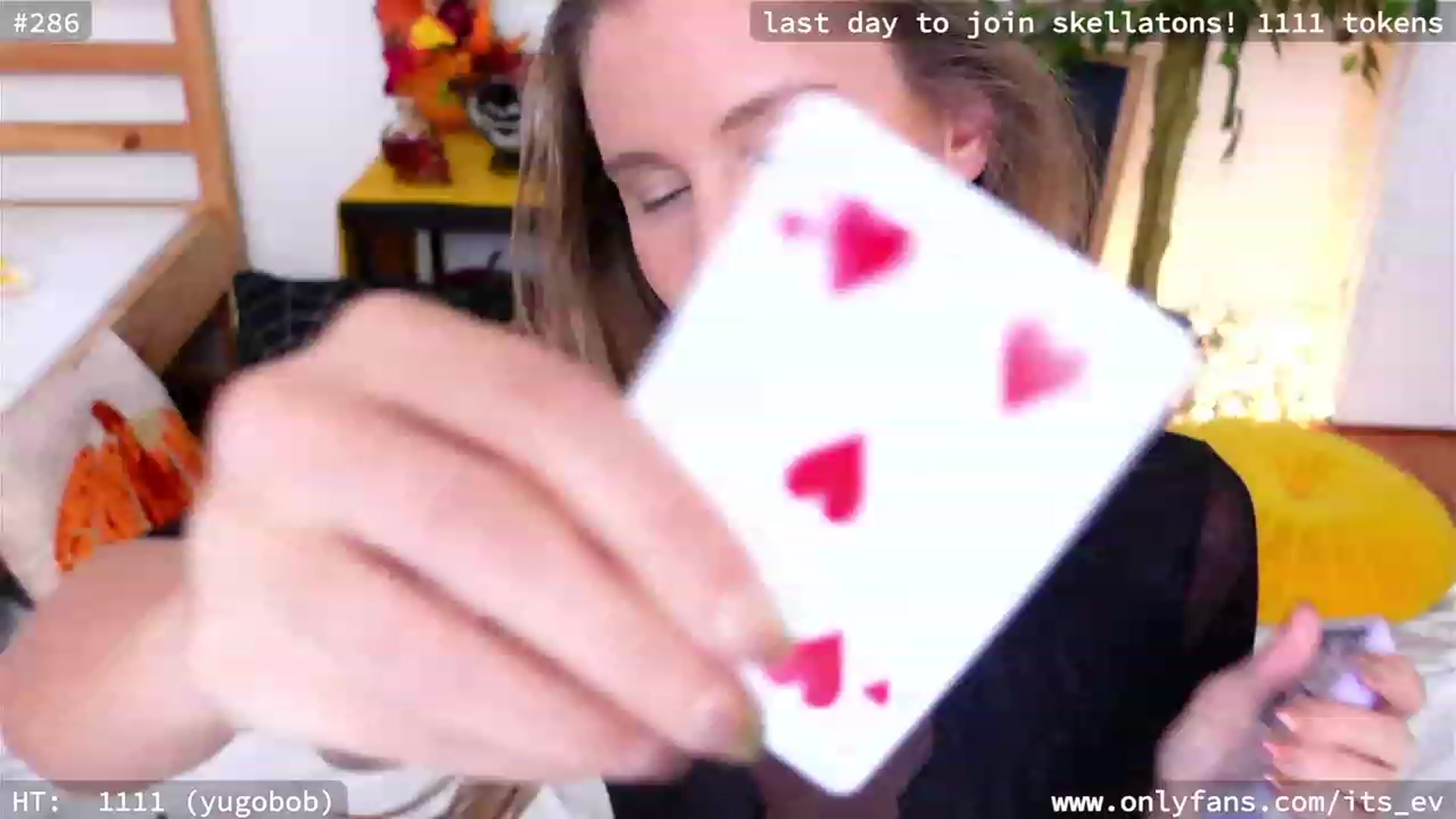 Gallery image thumbnail from hi_ella's myfreecams stream on, 10/31/2023, 22:14 image 13 of 20