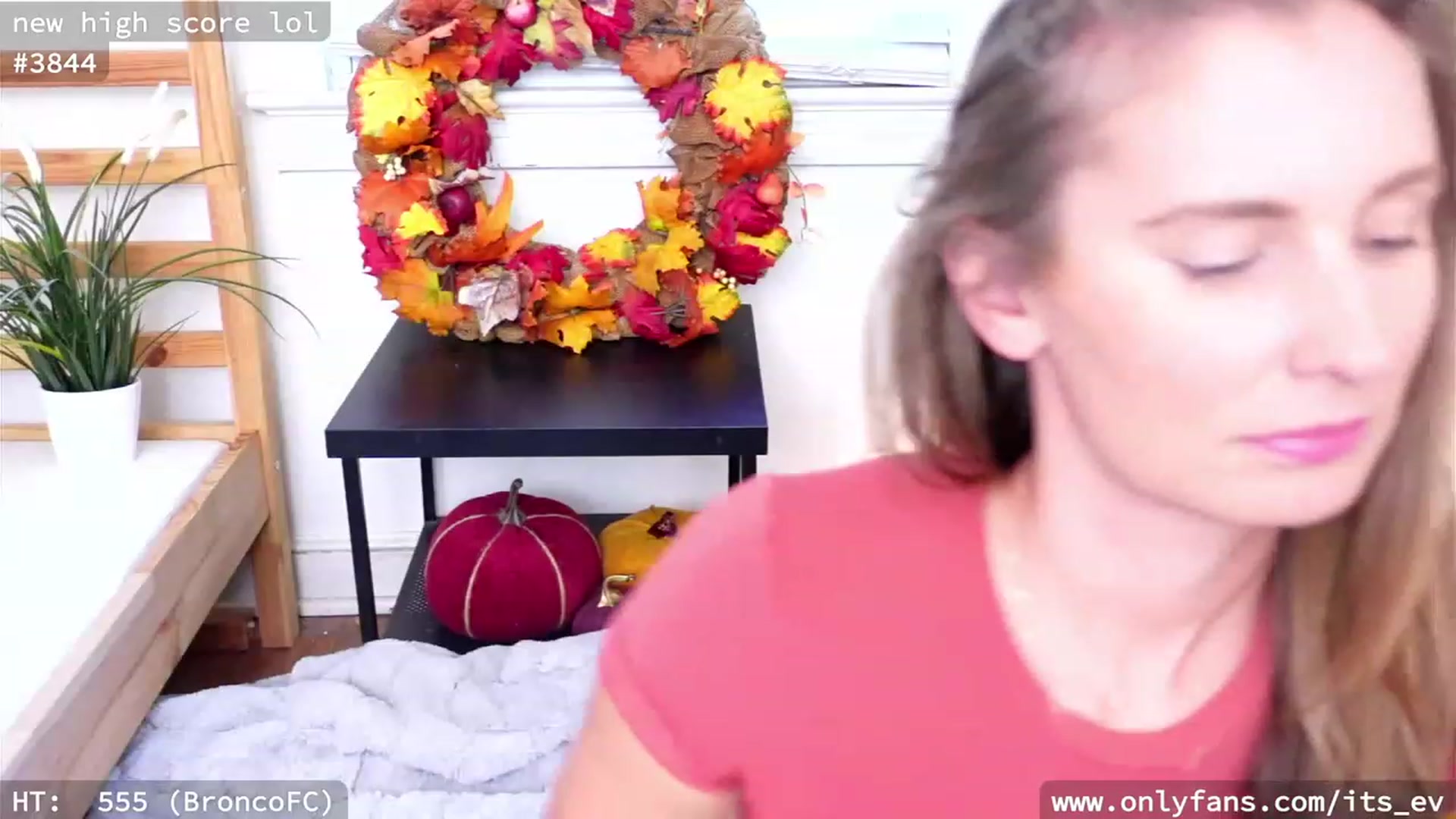 Gallery image thumbnail from hi_ella's myfreecams stream on, 11/04/2023, 21:00 image 9 of 20