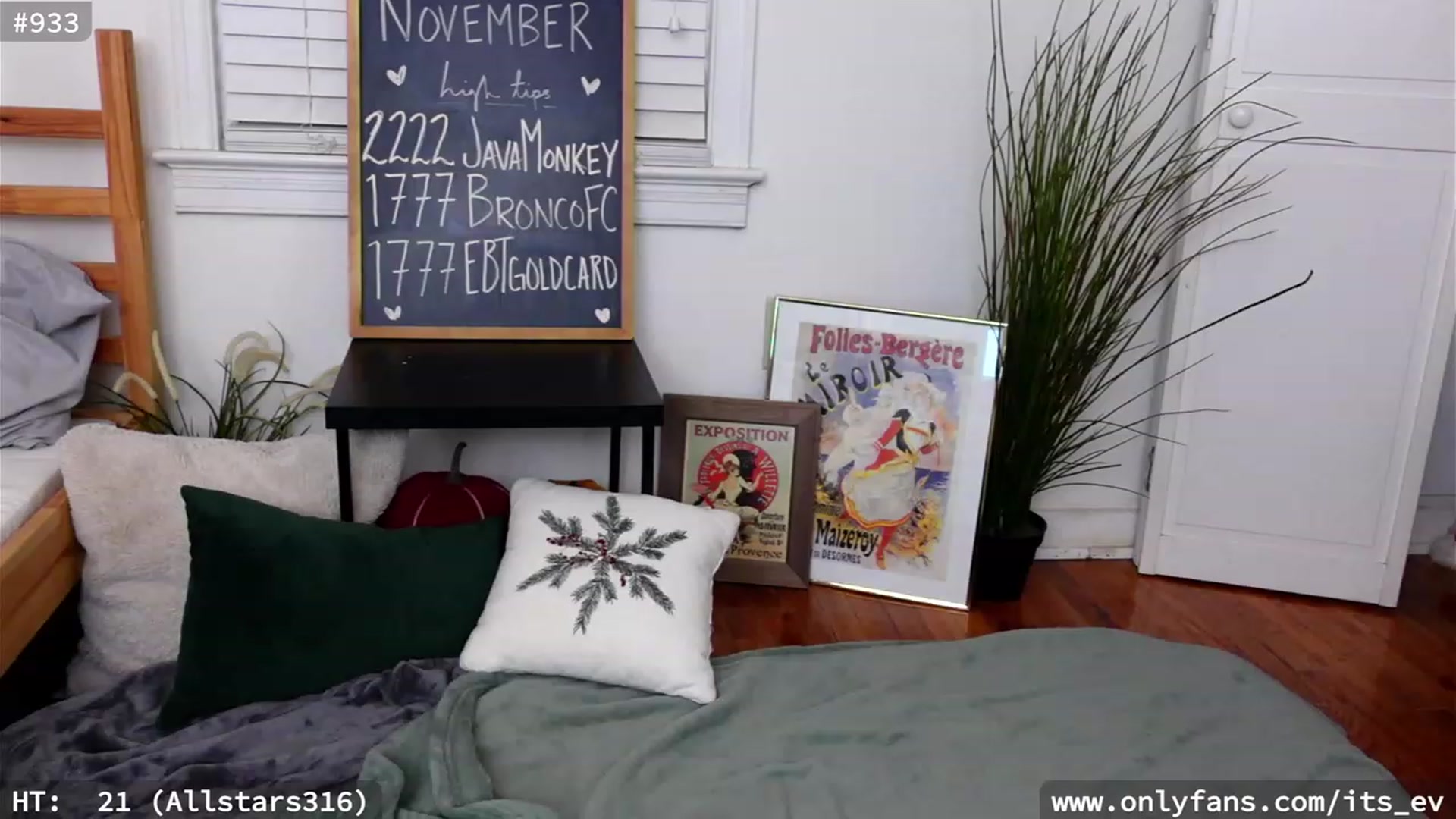 Gallery image thumbnail from hi_ella's myfreecams stream on, 11/22/2023, 02:30 image 1 of 20