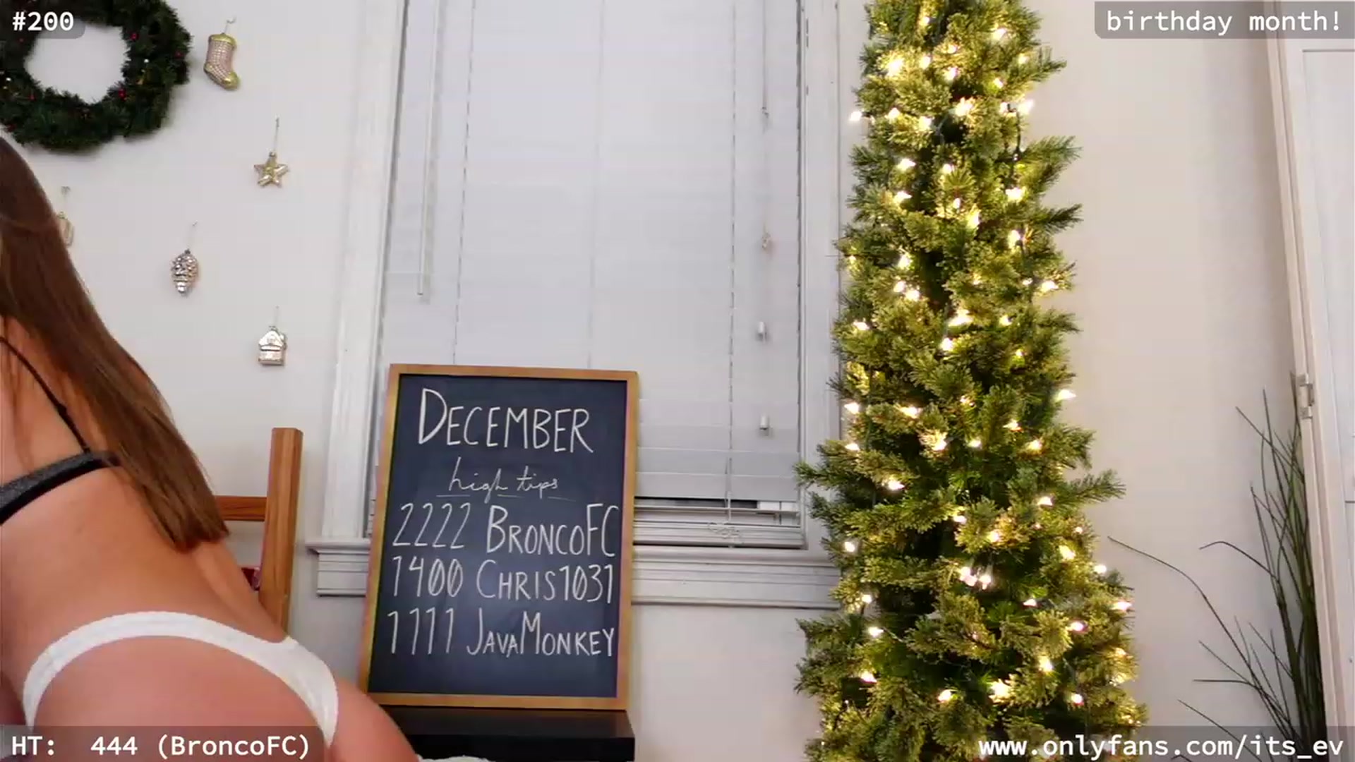 Gallery image thumbnail from hi_ella's myfreecams stream on, 12/07/2023, 05:22 image 2 of 20