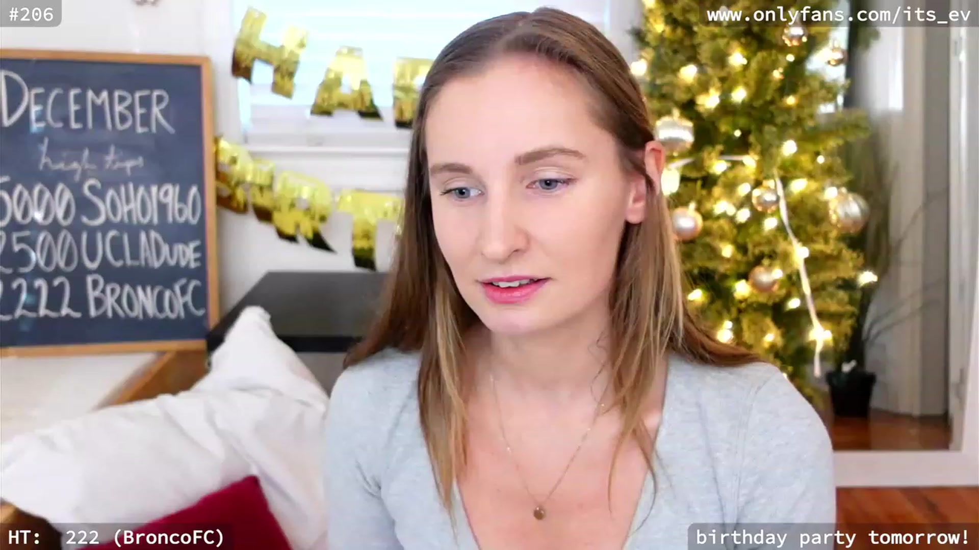 Gallery image thumbnail from hi_ella's myfreecams stream on, 12/29/2023, 19:56 image 3 of 20