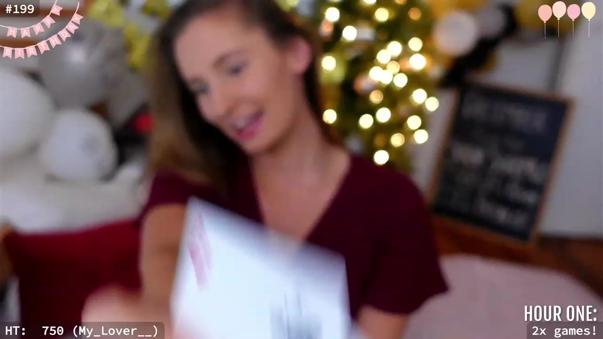 Gallery image thumbnail from hi_ella's myfreecams stream on, 12/30/2023, 21:30 image 9 of 20