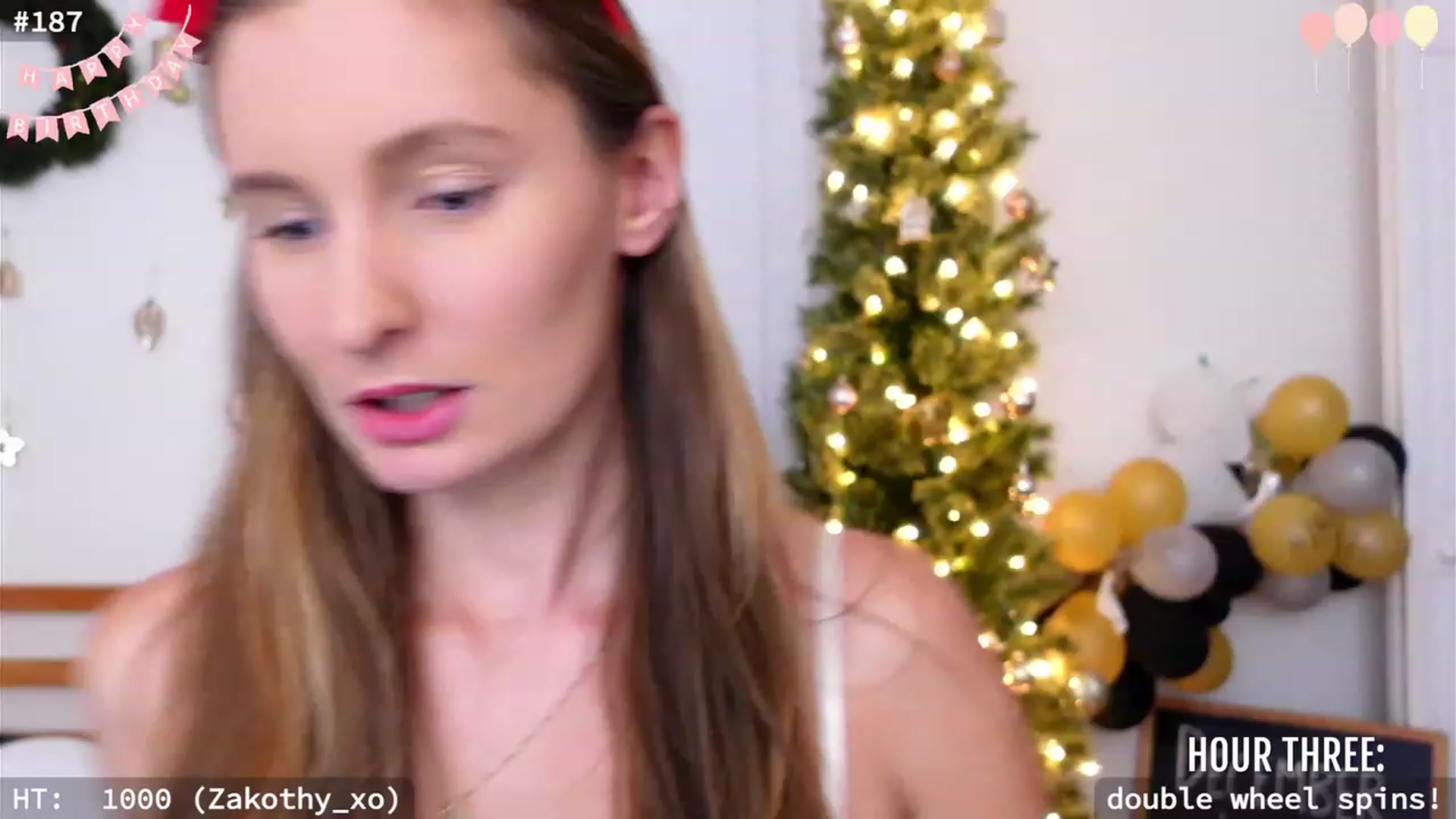 Gallery image thumbnail from hi_ella's myfreecams stream on, 12/30/2023, 23:15 image 7 of 20
