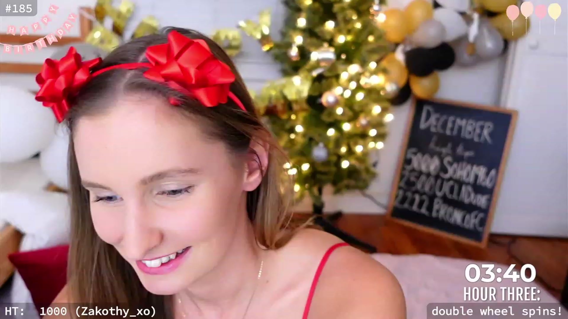 Gallery image thumbnail from hi_ella's myfreecams stream on, 12/30/2023, 23:15 image 16 of 20