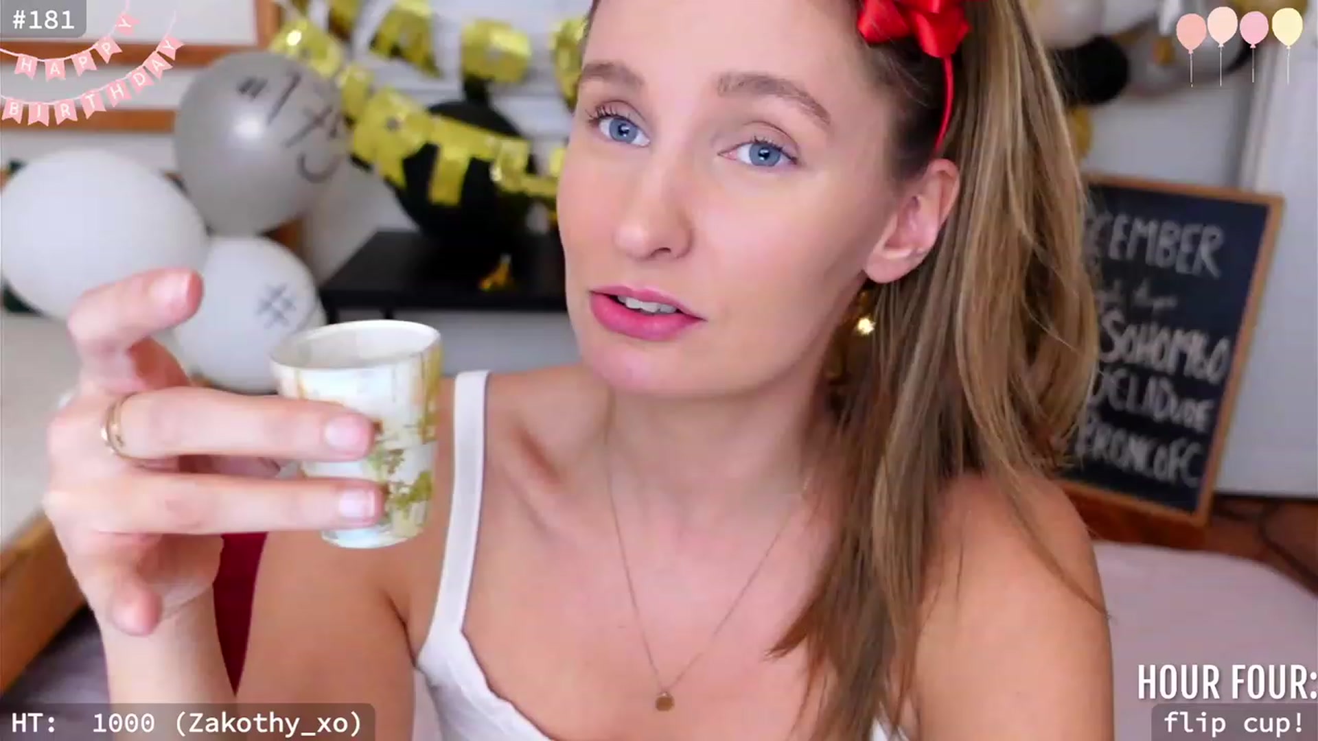 Gallery image thumbnail from hi_ella's myfreecams stream on, 12/30/2023, 23:56 image 12 of 20