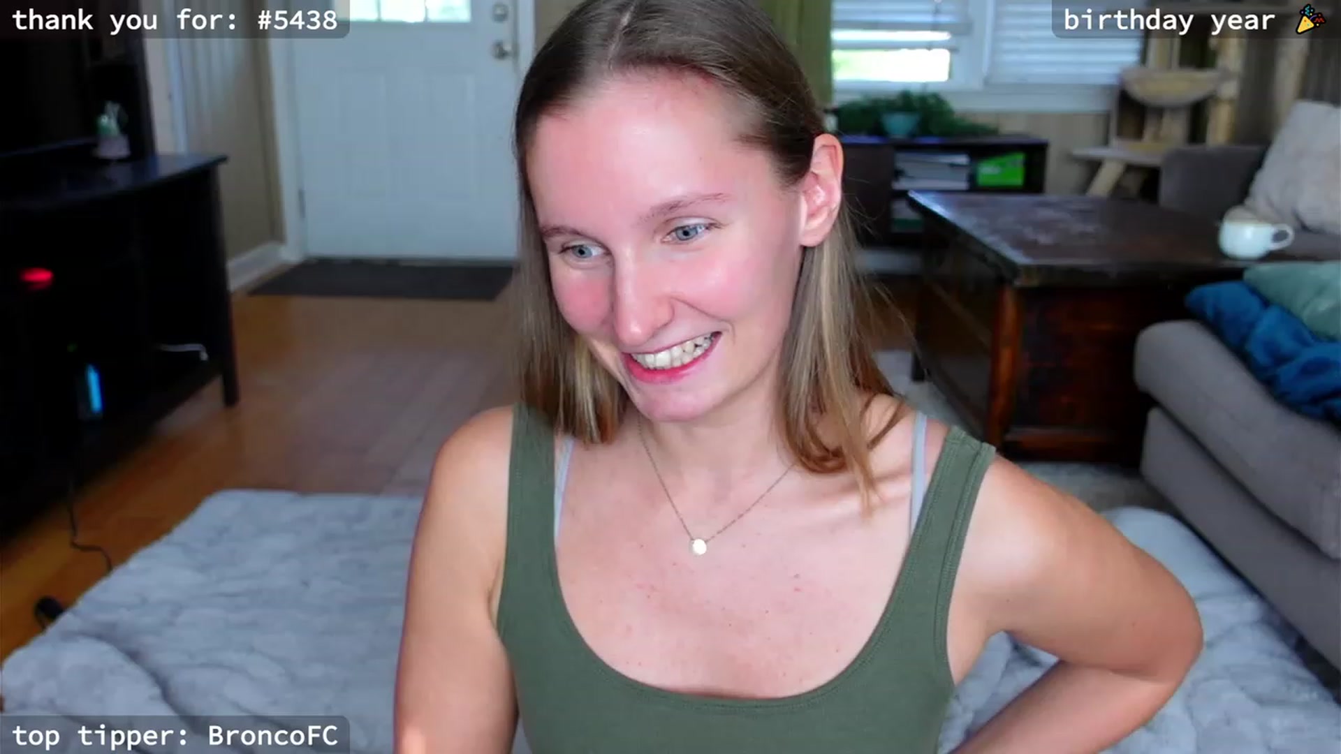 Gallery image thumbnail from hi_ella's myfreecams stream on, 01/13/2024, 18:32 image 15 of 20