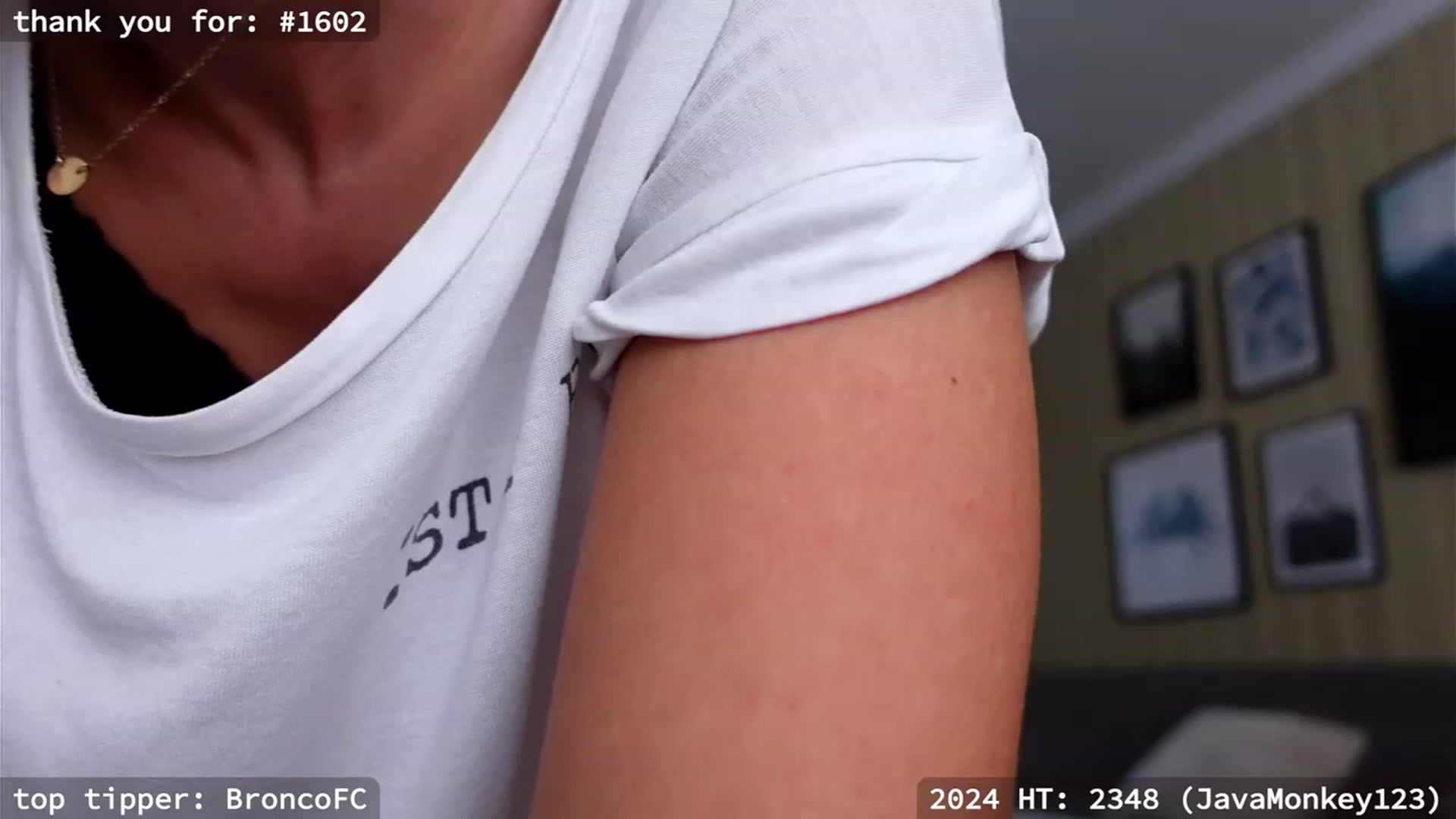 Gallery image thumbnail from hi_ella's myfreecams stream on, 01/27/2024, 20:00 image 11 of 20