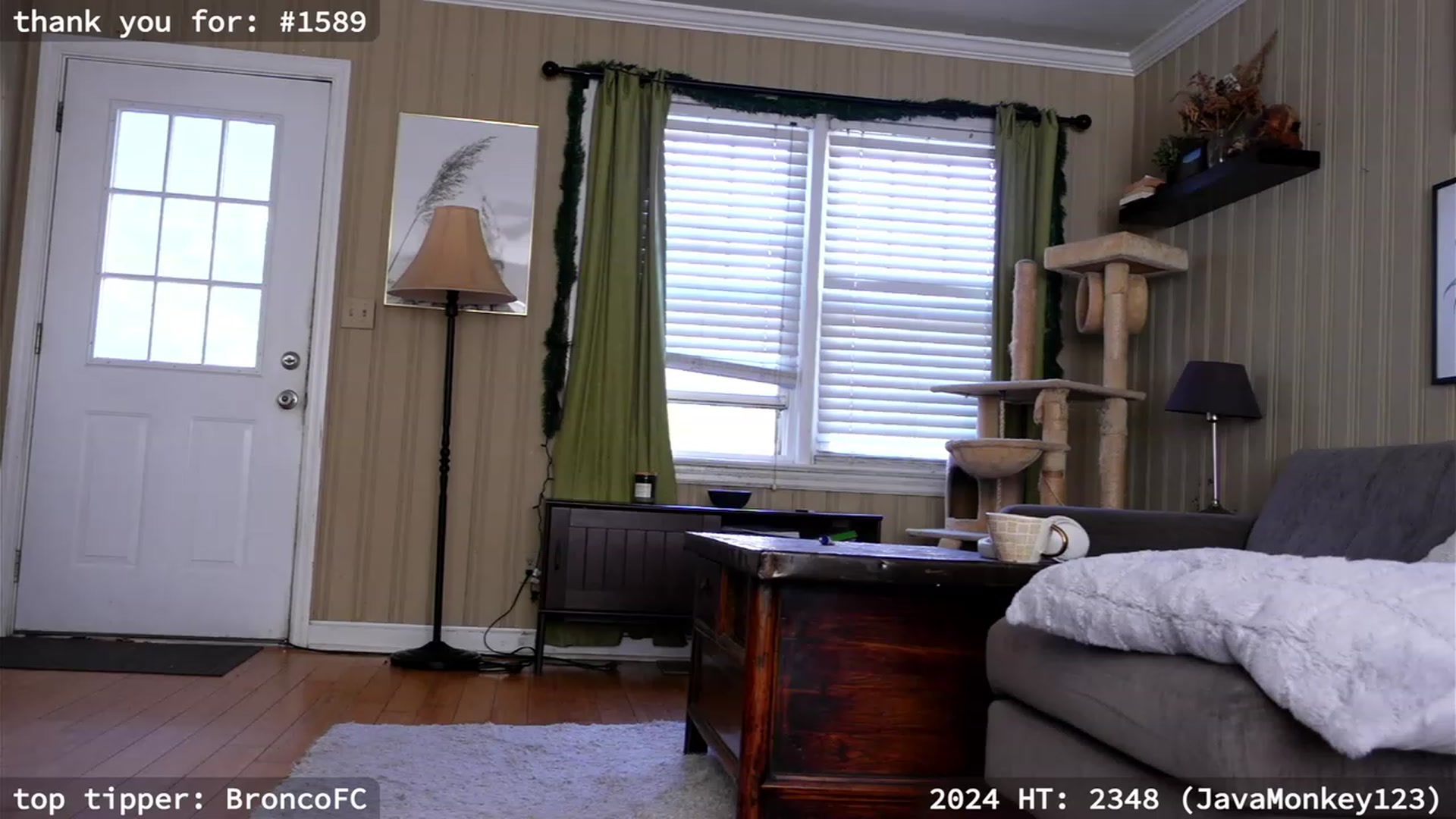Gallery image thumbnail from hi_ella's myfreecams stream on, 01/27/2024, 20:00 image 15 of 20